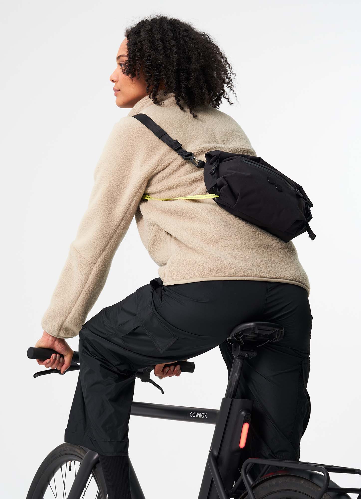 PinqPonq Umhängetasche Aksel