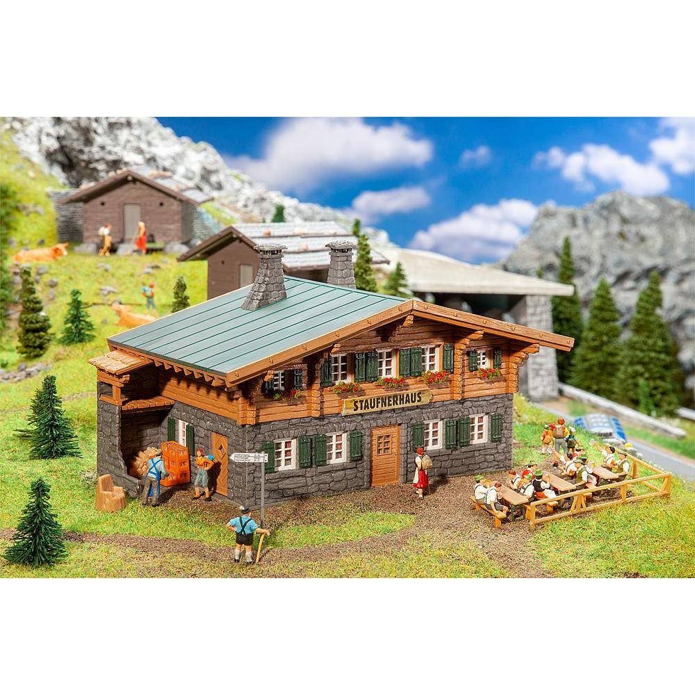 Modelleisenbahn-Gebäude H0 Berghütte Staufnerhaus