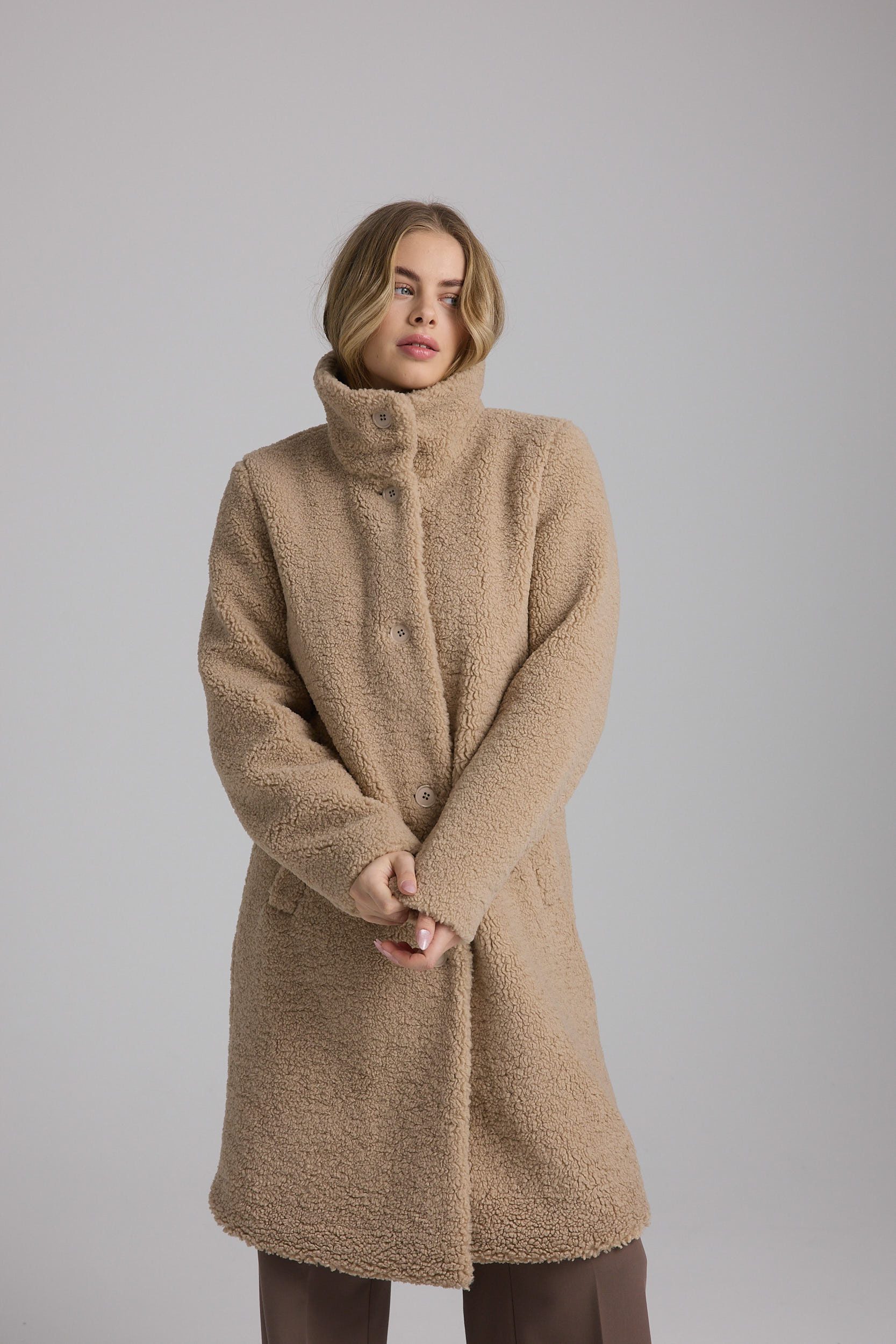 Manisa Fellimitatmantel Teddy-Plüsch-Mantel mit Knöpfen günstig online kaufen