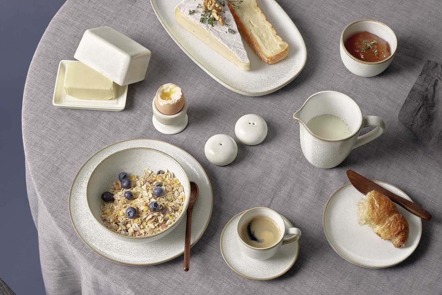 ASA SELECTION Espressotasse mit Untertasse SAISONS, 90 ml, Sandfarben, Steinzeug, Handgefertigt, Spülmaschinengeeignet
