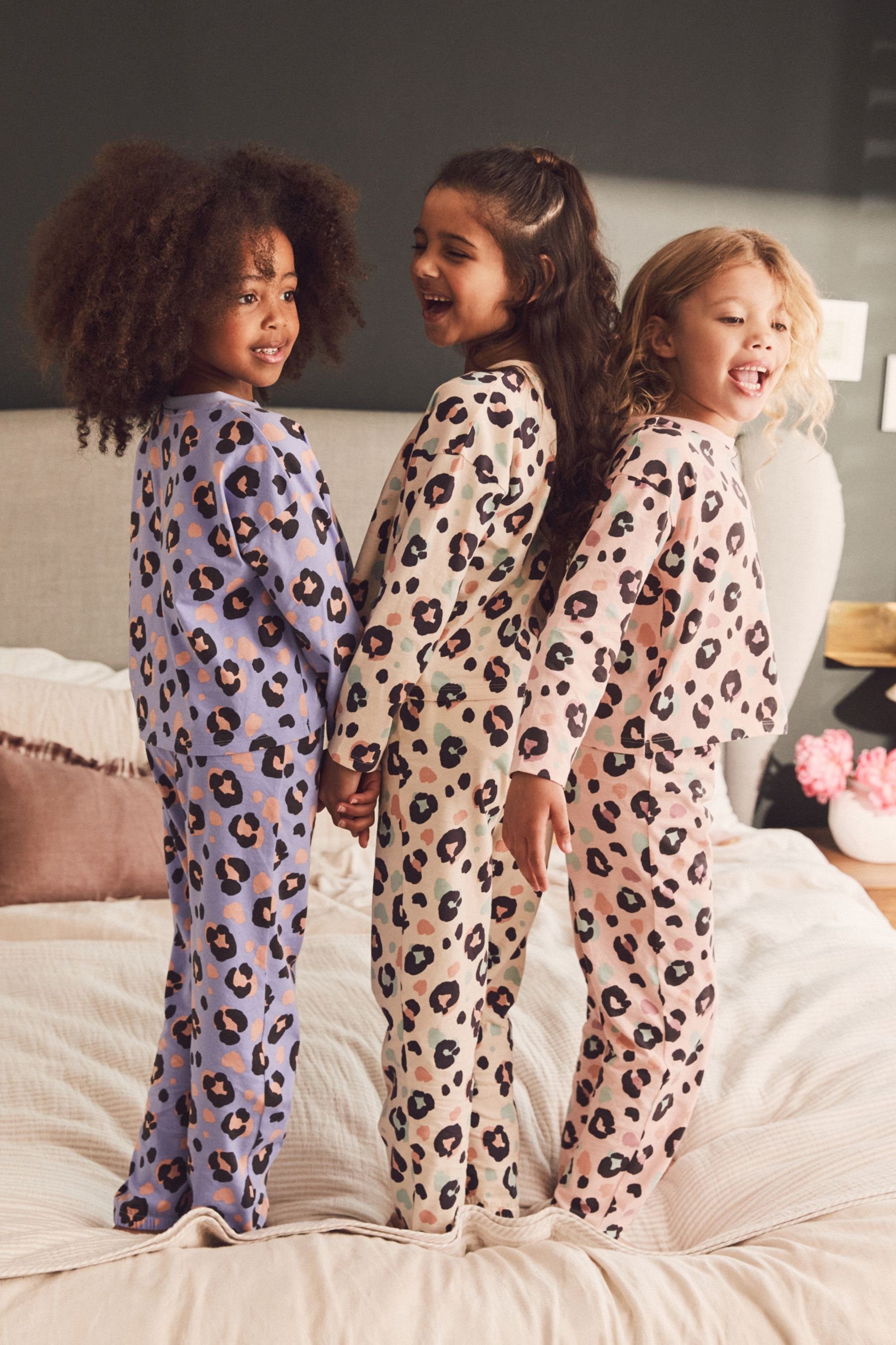 Animal-Print mit Next Schlafanzug-Jogginghosen Pink/Blue/Cream Pyjama (6 3er-Pack tlg)