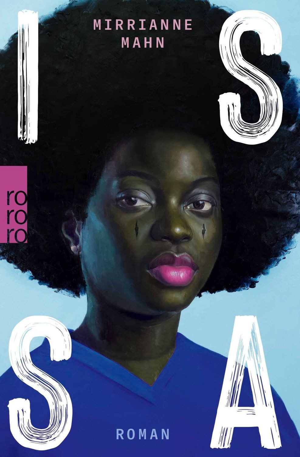 Issa / Mirrianne Mahn
