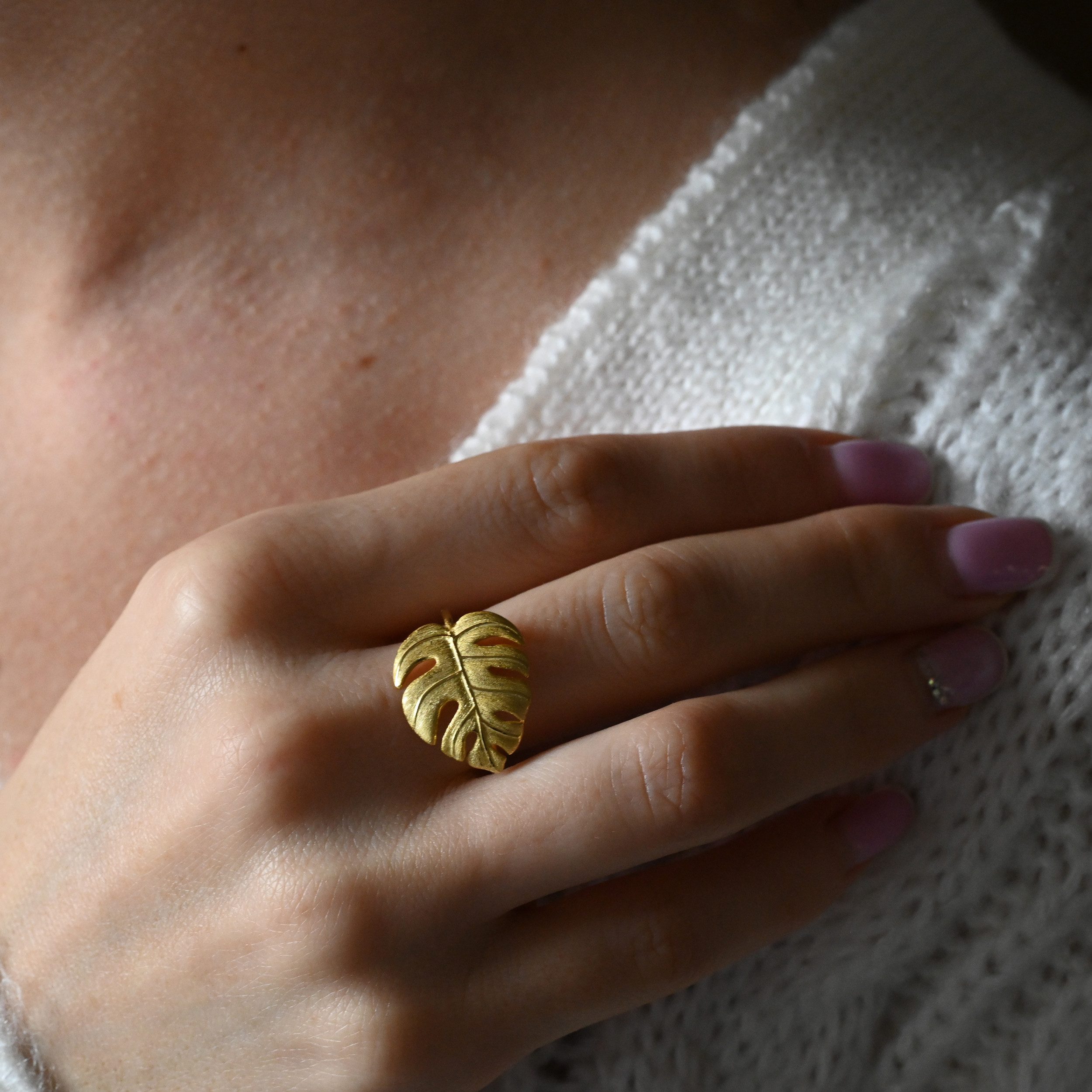 Runde Perlé Silberring Monstera Blatt verstellbarer Ring, handgefertigter Ring, 925er Silber, 18K Gold
