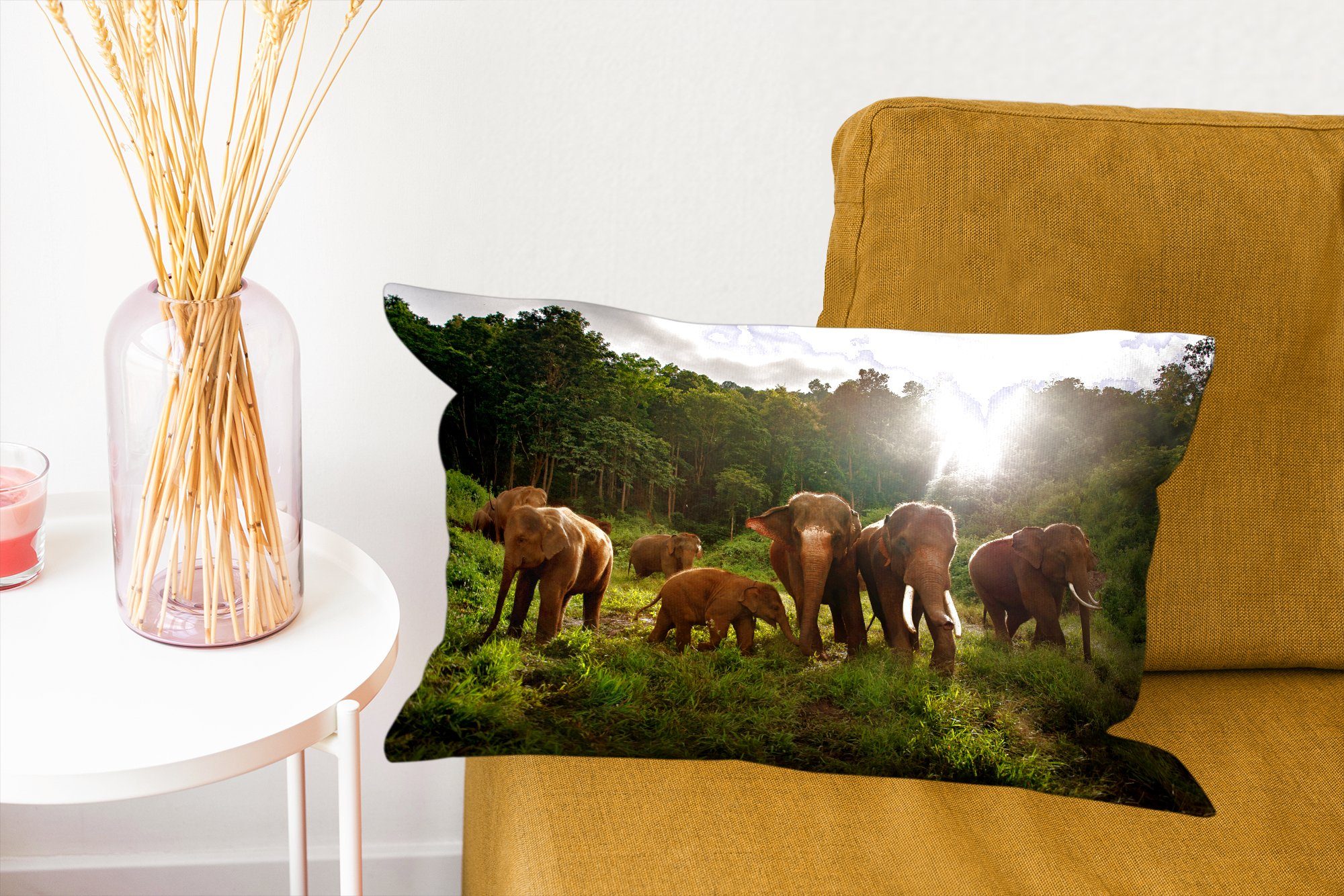 Wohzimmer Dekokissen Schlafzimmer Licht, - Dekoration, Wald Füllung, MuchoWow Elefanten - mit Zierkissen, Dekokissen