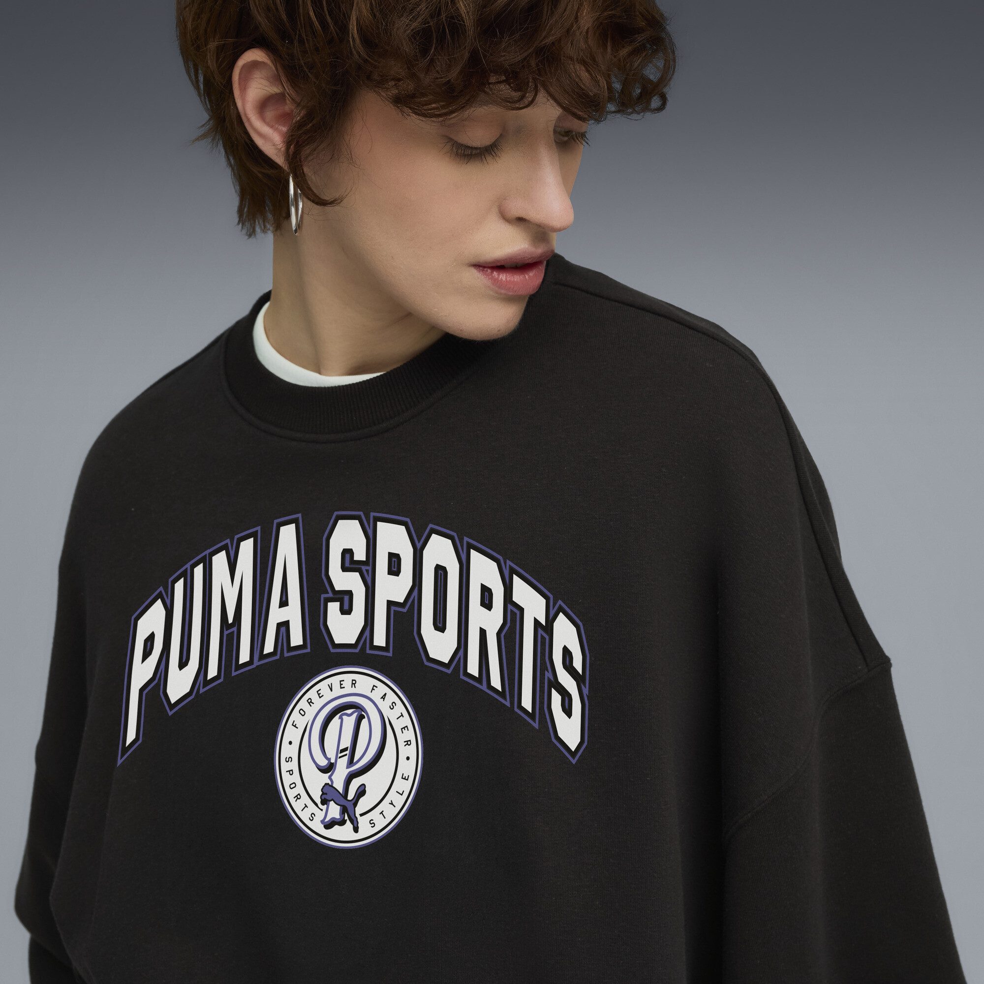 PUMA Sweatshirt Wardrobe Essentials Sports Legacy Oversized Graphic Crew