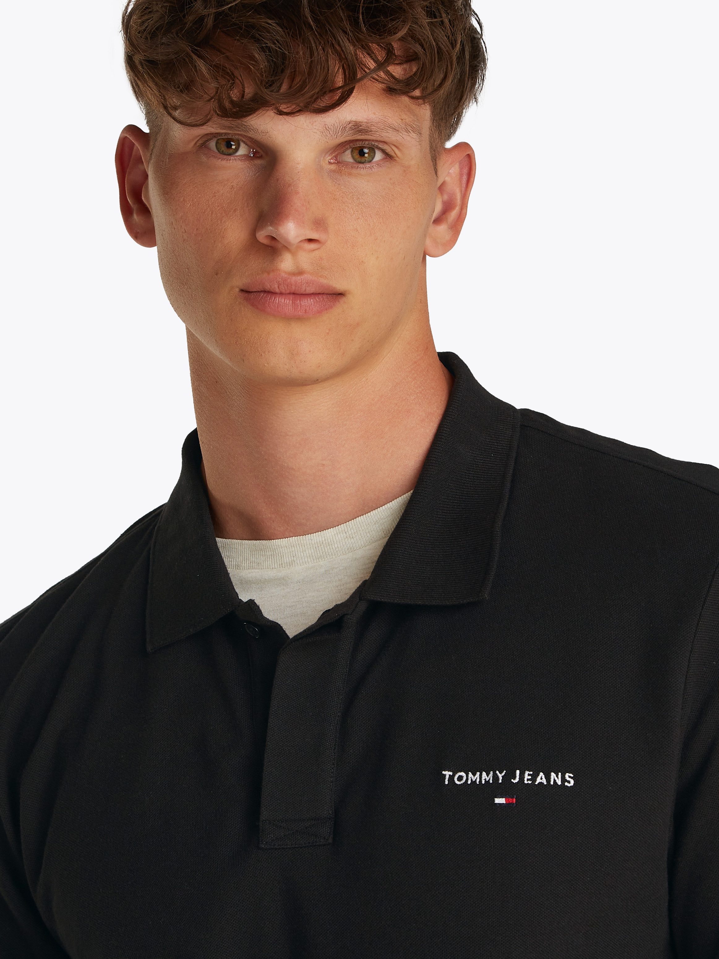Tommy Jeans Poloshirt TJM REG LINEAR POLO EXT Mit Rundhalsausschnitt günstig online kaufen