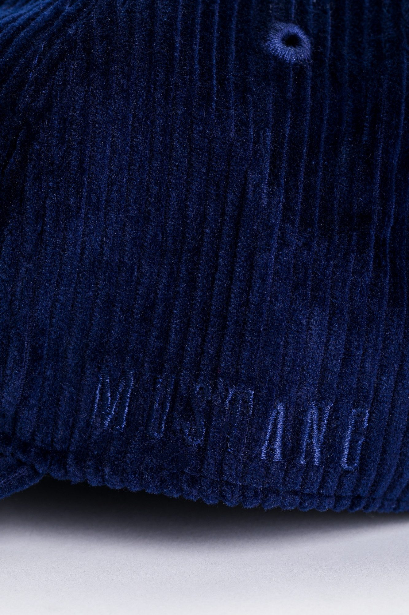 MUSTANG Baseball Cap "Rowan" mit gerundetem Schirm, aus Baumwolle in Cord-Optik, unifarben