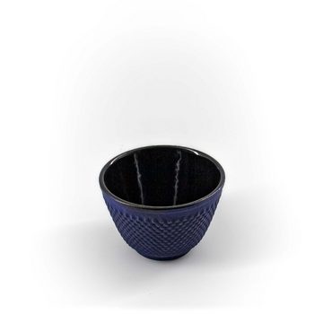 teayumi Teekanne ARARE Tetsubin Komplett-Set Gusseisenkanne 1800 ml Blau, 1.8 l, (Komplett-Set, 8-teilig), mit herausnehmbaren Edelstahlsieb, mit Henkel