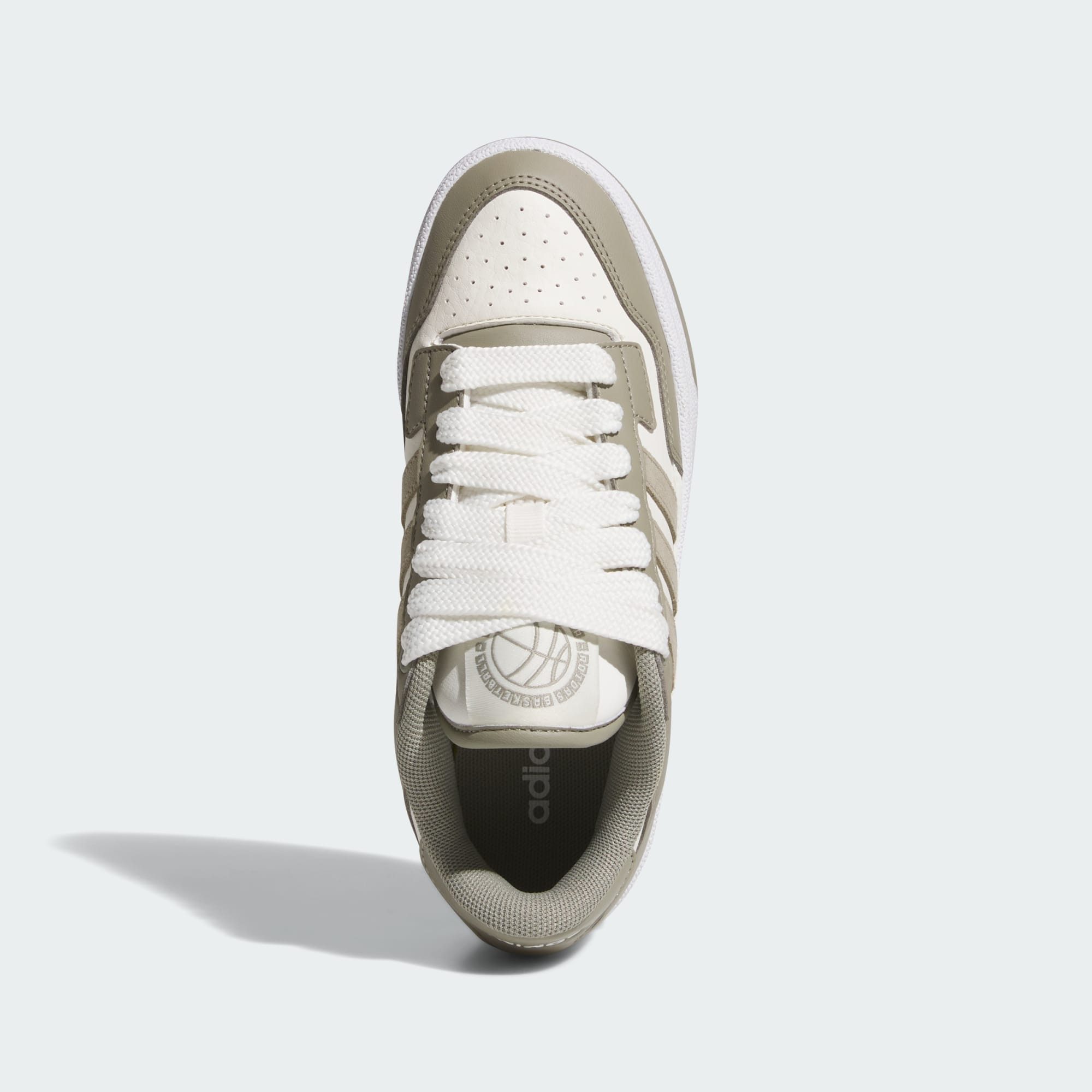 Silver Pebble / Cloud White / Cloud White