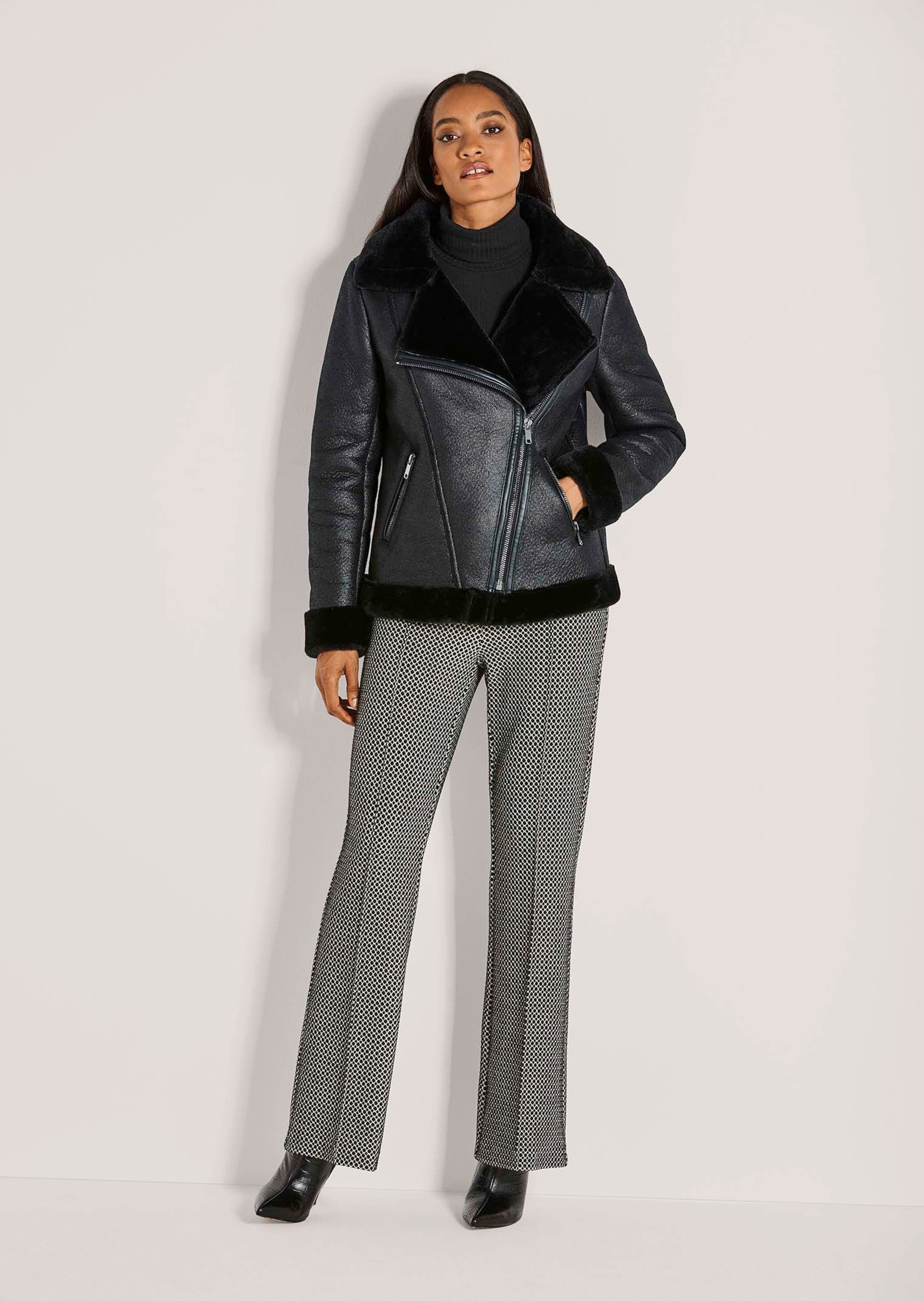 MADELEINE Outdoorjacke Edle Bikerjacke mit Reverskragen Asymmetrischer Reiß günstig online kaufen