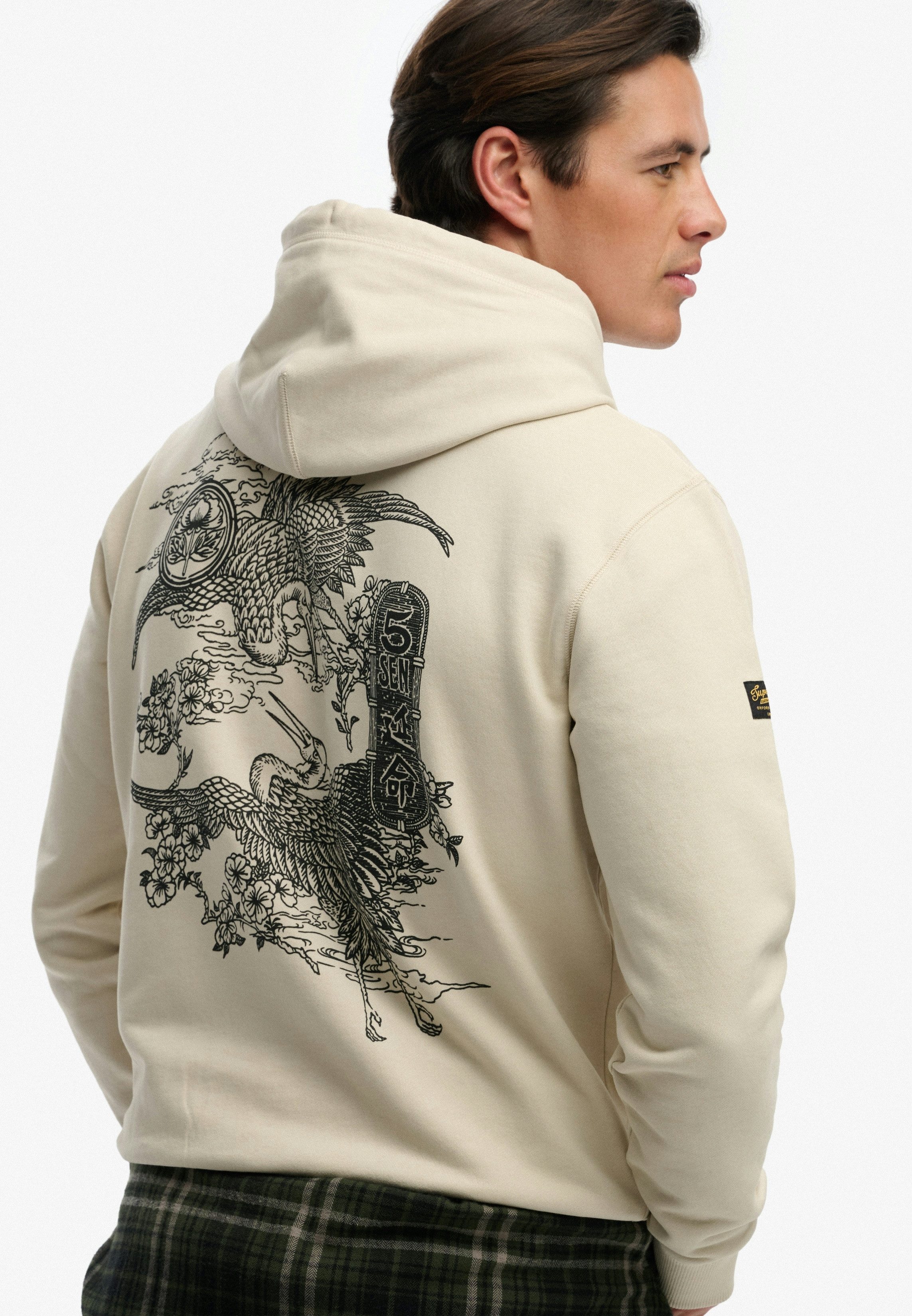 Superdry Kapuzensweatshirt TOKYO NARRATIVE LOOSE HOOD mit coolem Tattoo-Print