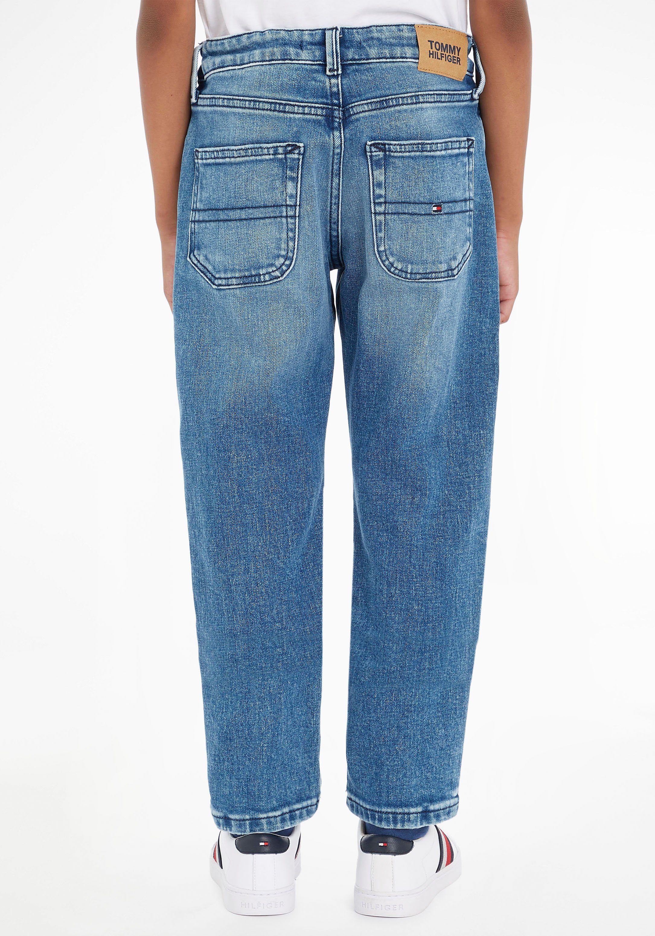 Straight-Jeans Hilfiger MODERN im STRAIGHT Tommy 5-Pocket-Style