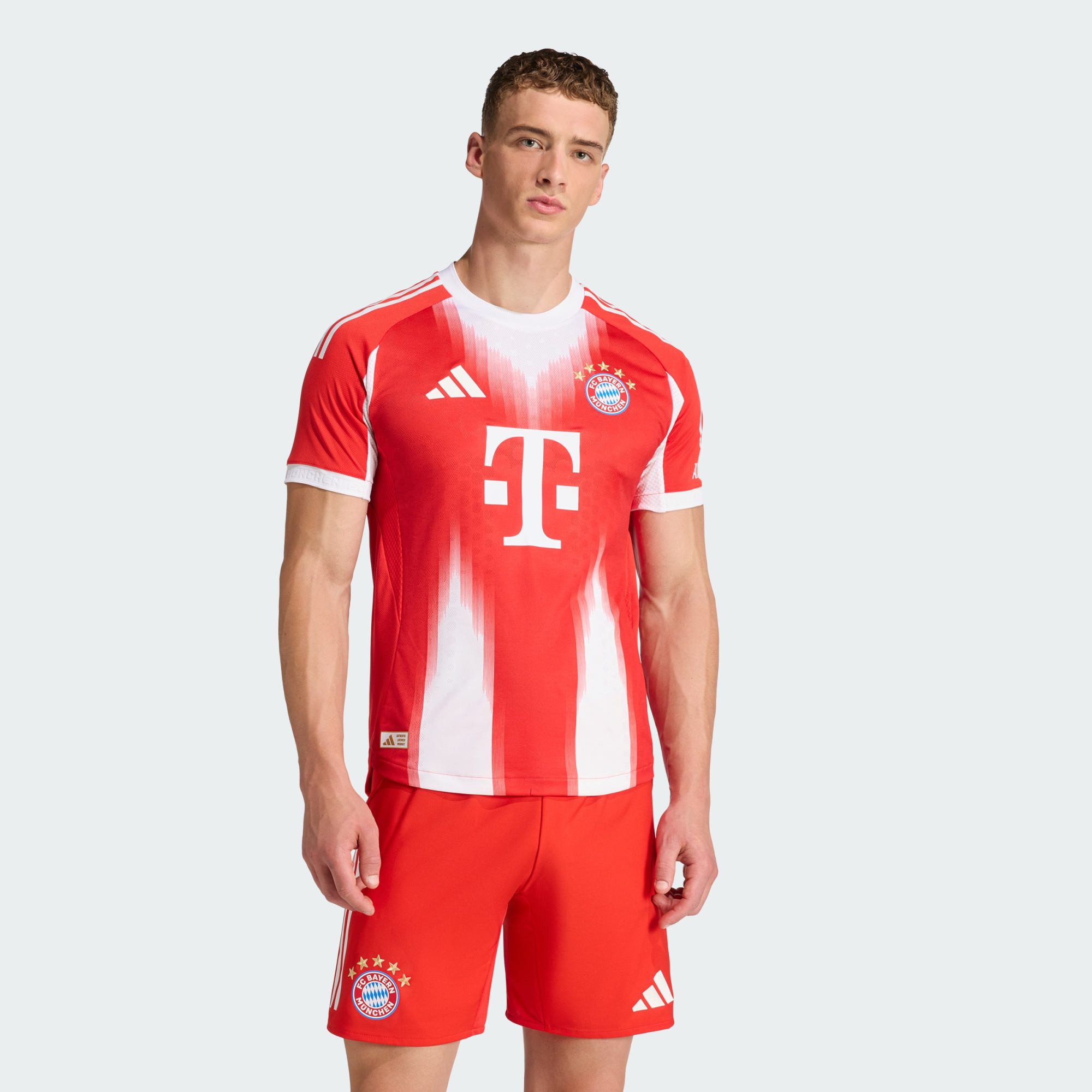 adidas Performance Fußballtrikot FC BAYERN MÜNCHEN 25/26 HEIMTRIKOT AUTHENTIC (1-tlg)