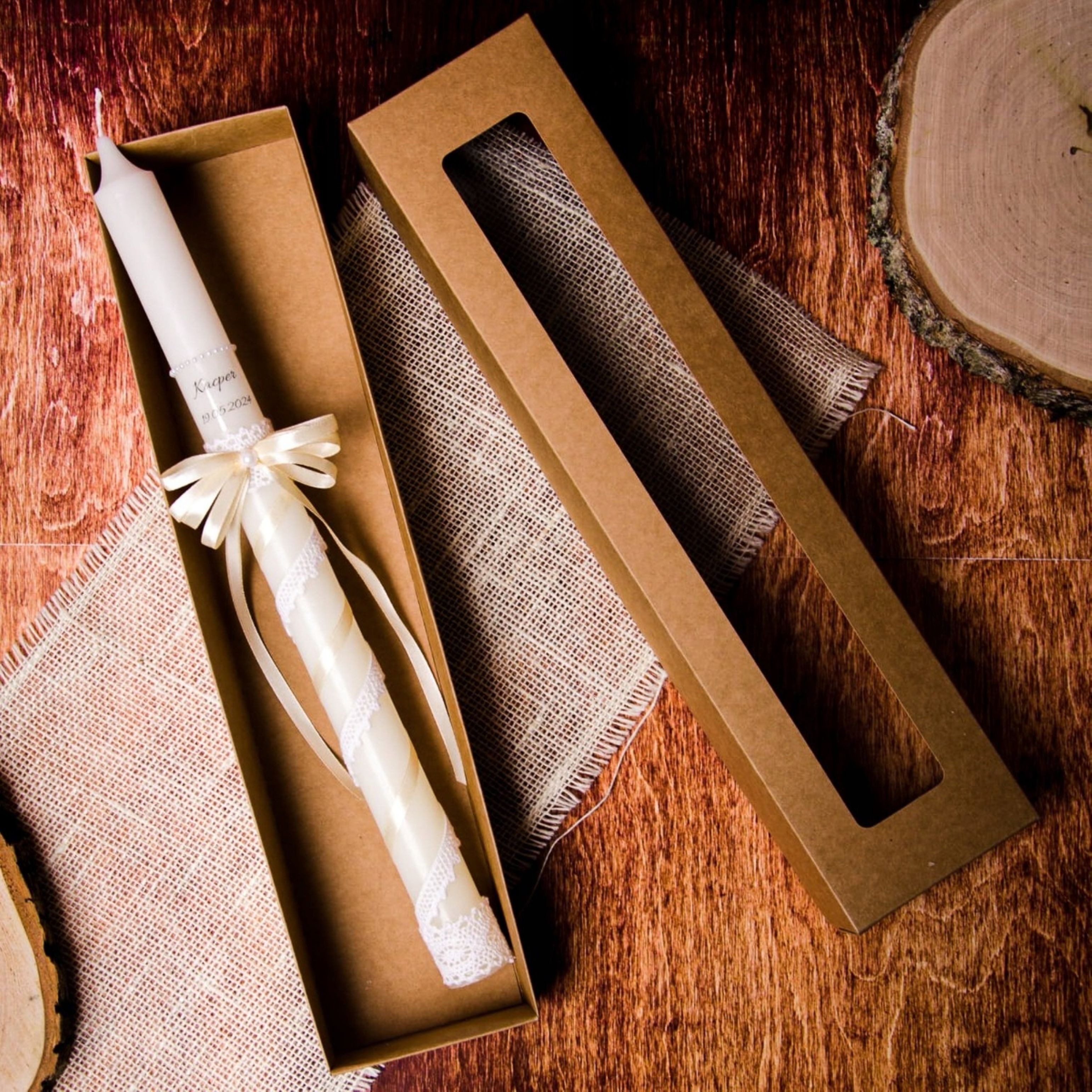 Festivalartikel Rustic-Kerze Boho Taufkerze personalisiert mit Box & Tropfschutz SC-6B (1-tlg)