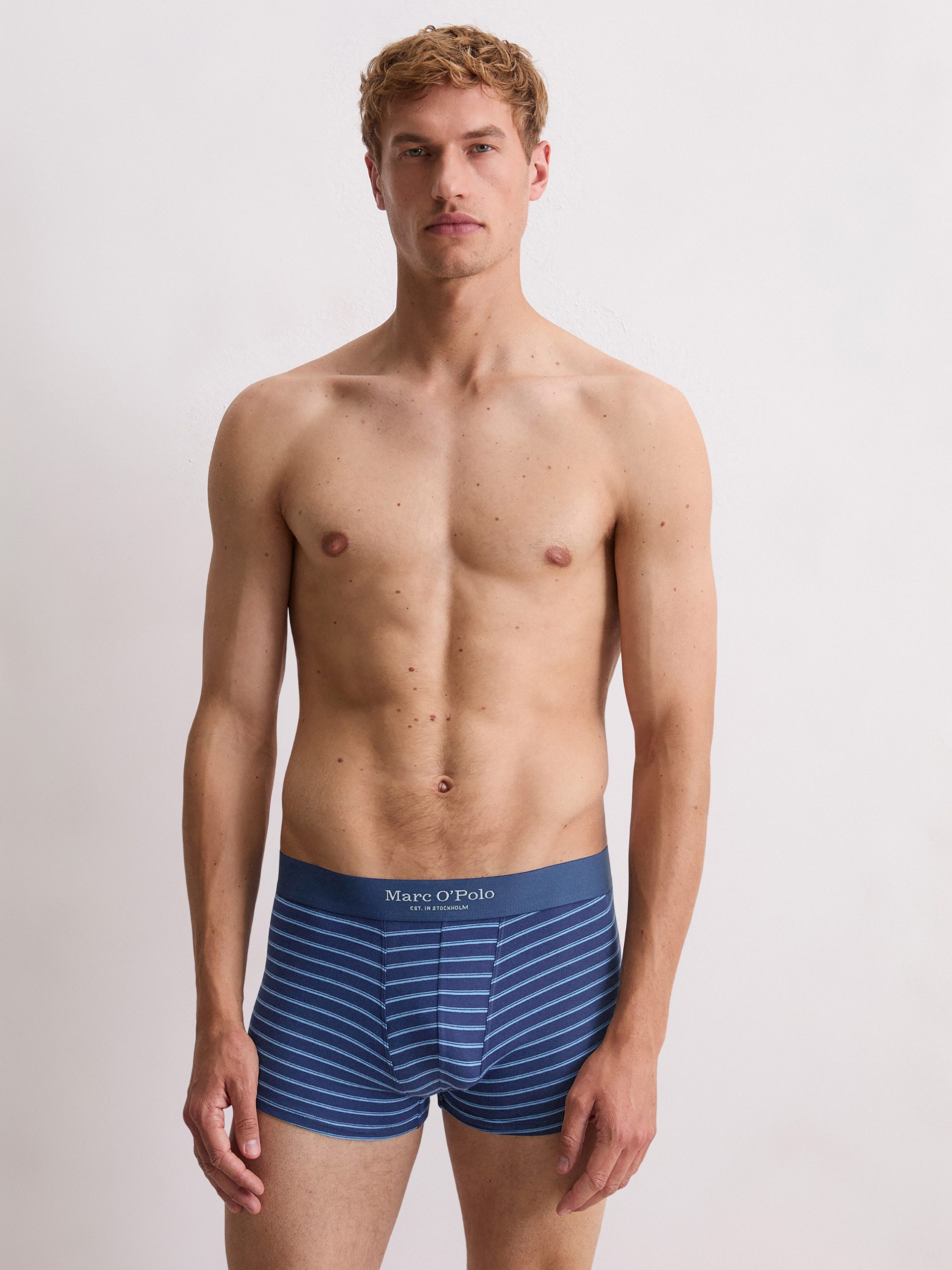 Retro Pants Trunk Essentials