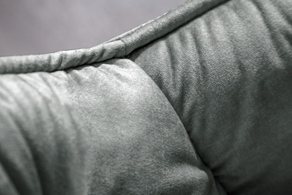 riess-ambiente Polsterstuhl MILANO grün/schwarz - Samt, mit Armlehnen, Metallbeine (Einzelartikel, 1 St), Sitzgelegenheit mit Chesterfield-Steppung – ideal für  – Bild 4 von 5