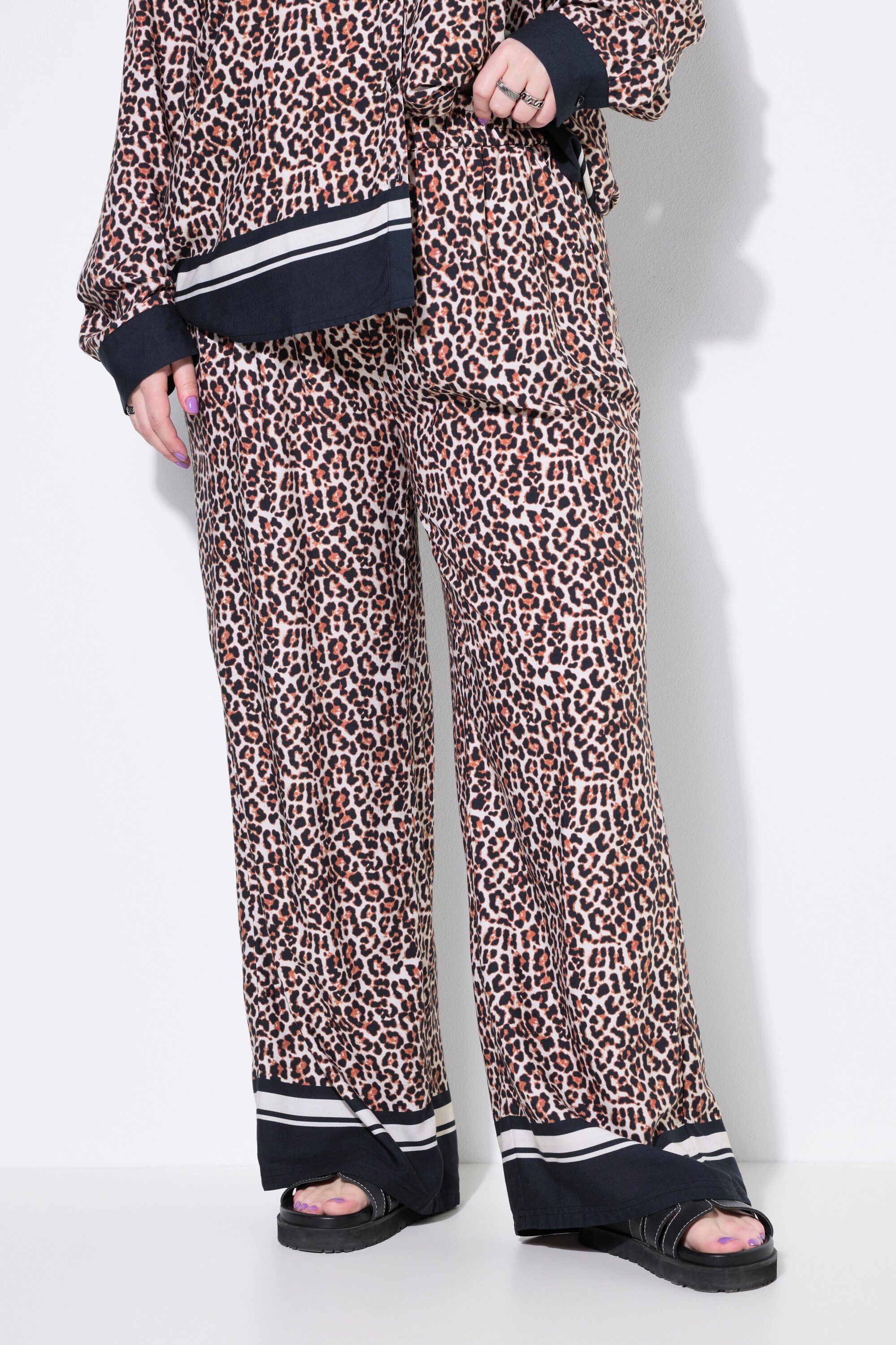 Studio Untold Schlupfhose Hose Wide Legs Leo Saum-Bordüre günstig online kaufen