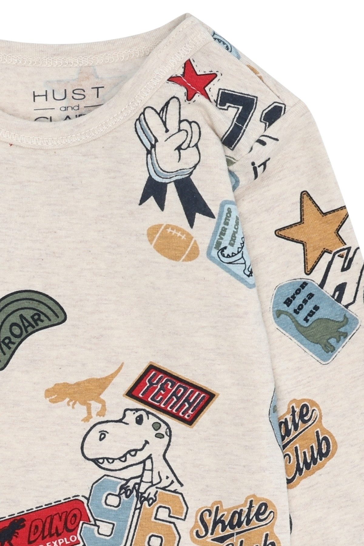 Hust & Claire Langarmbody Buster Badges (1-tlg) Hust & Claire Baby Body „Buster Badges“ Langarm, Allover-Print