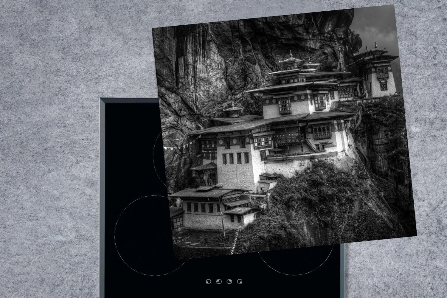 Ceranfeldabdeckung, für Herdblende-/Abdeckplatte tlg), Schwarz Tempel, Vinyl, Weiß - cm, küche Bhutan (1 MuchoWow - - 78x78 Arbeitsplatte