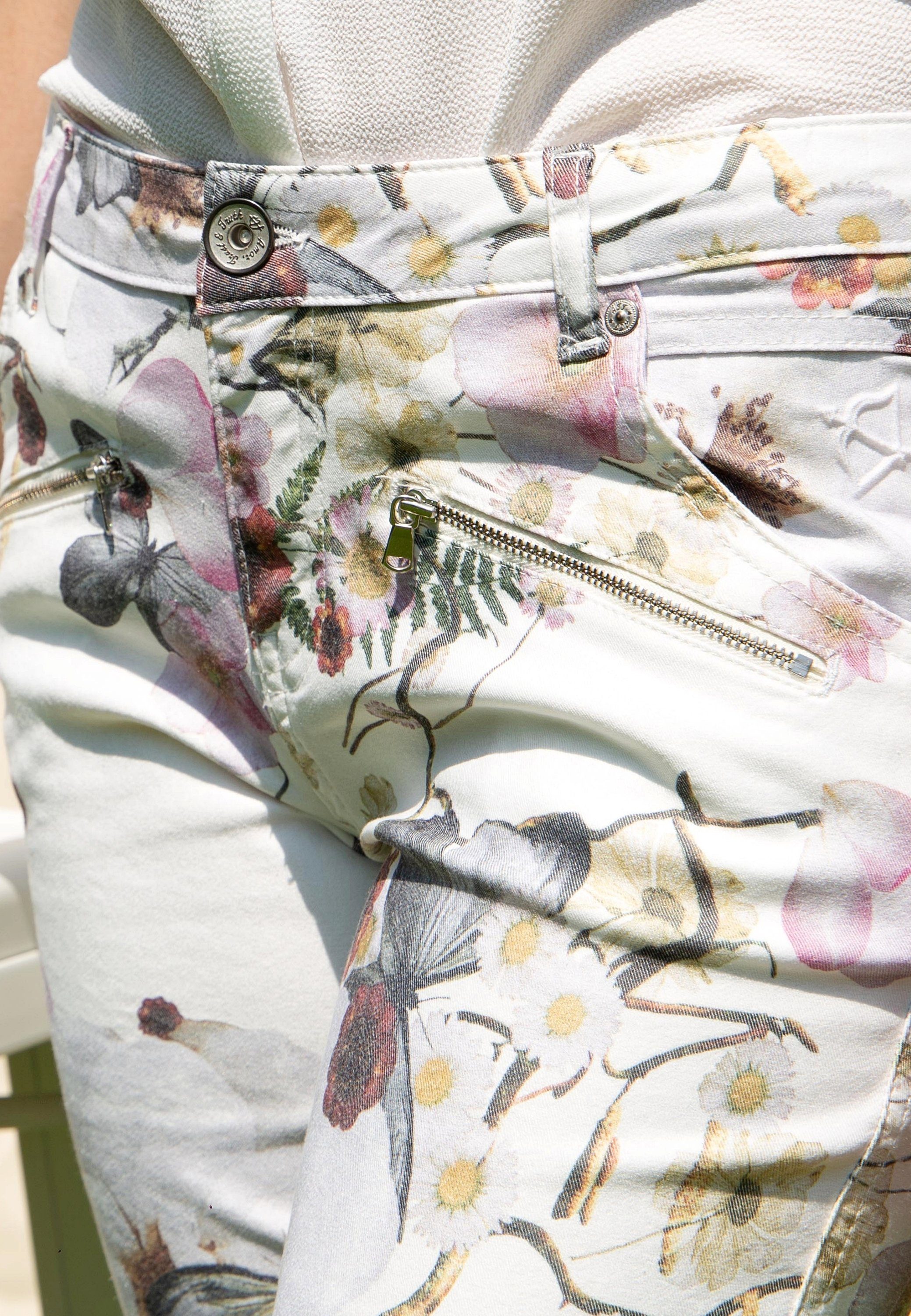 ATT Jeans All-Over-Print Lola Stoffhose mit floralem
