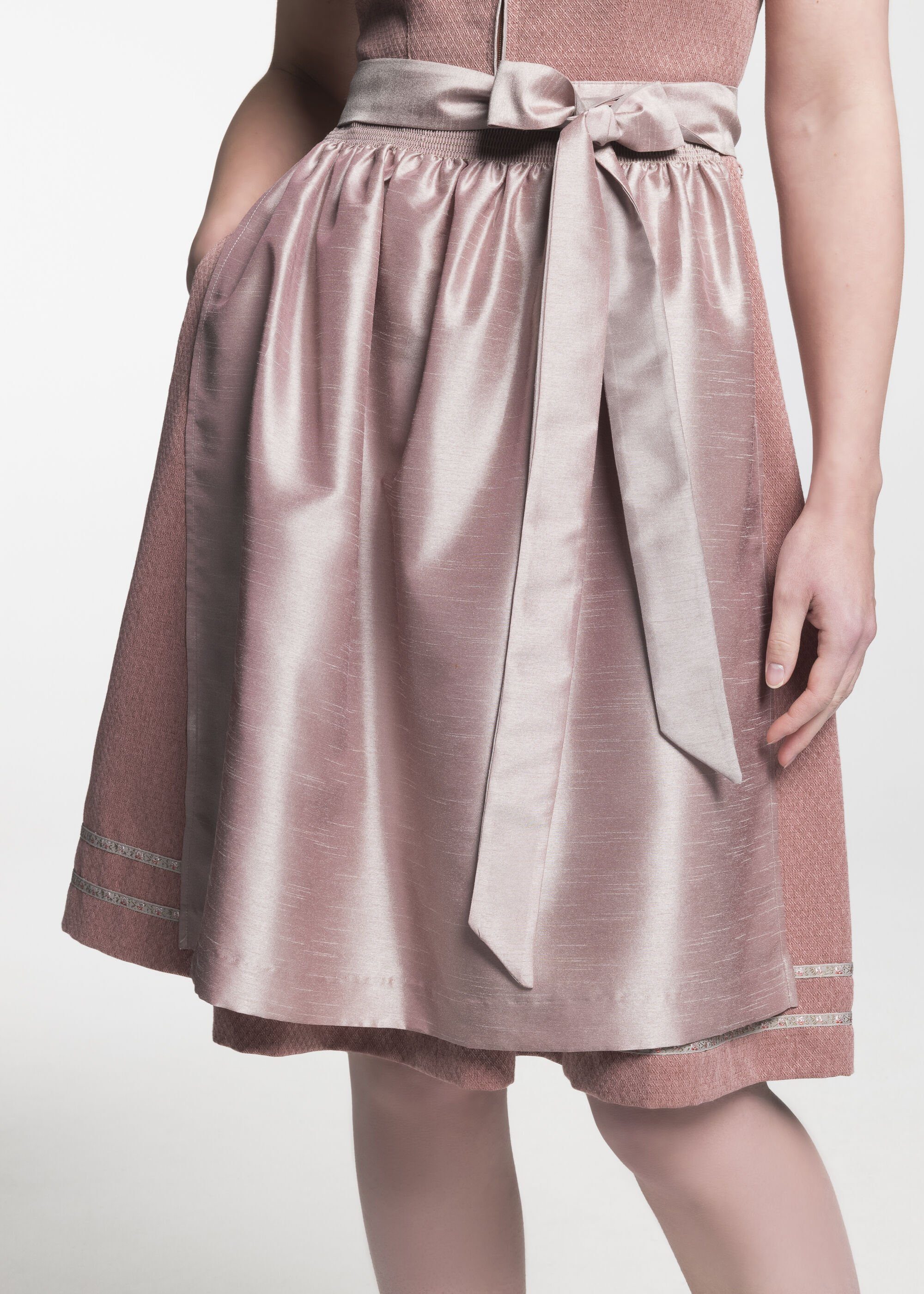 Spieth & Wensky Dirndl Diva (1-tlg) Karreeausschnit