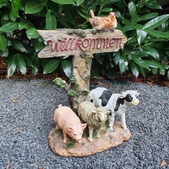 Aspinaworld Gartenfigur Willkommensschild mit Schwein Kuh und Schaf 34 cm wetterfest