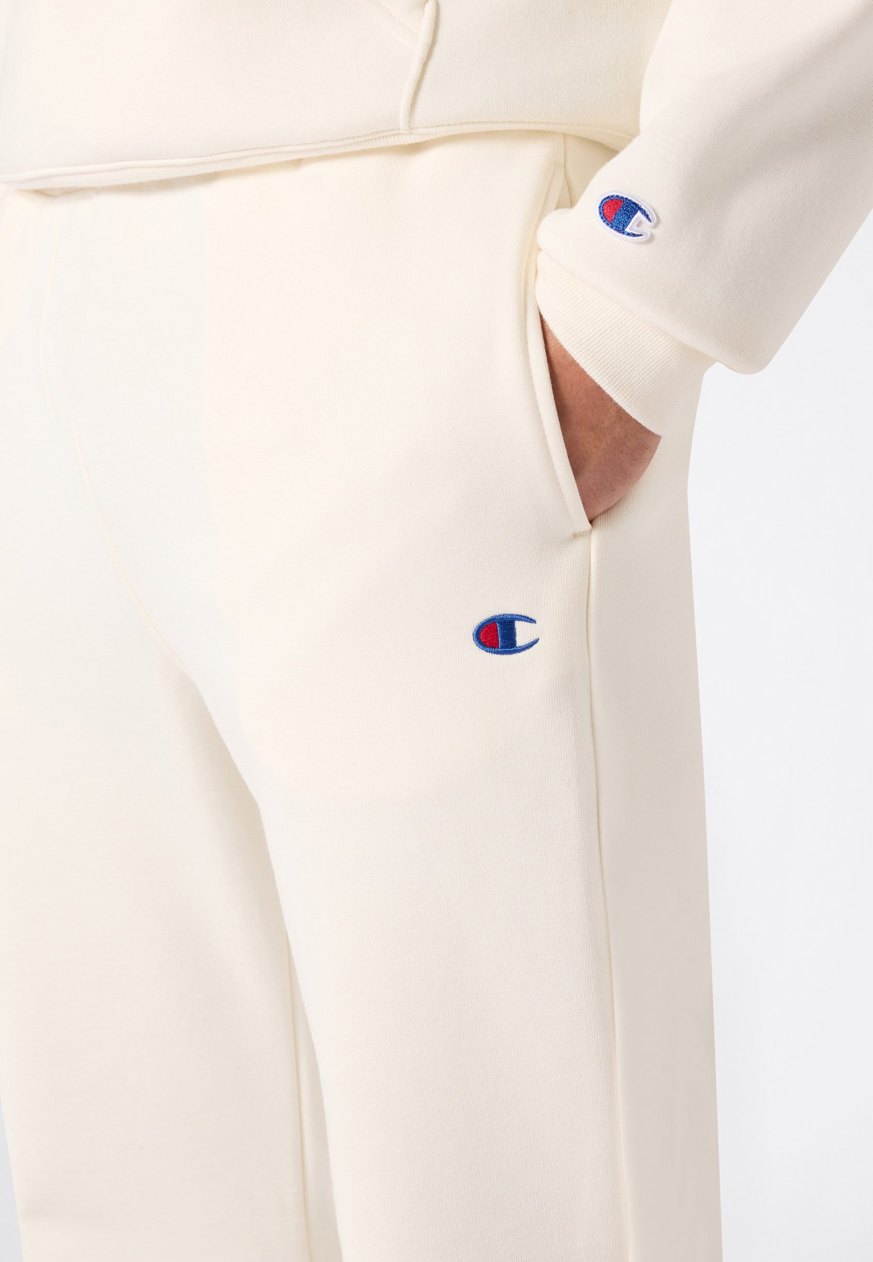 Champion Jogginghose SPORTWEAR CUFFED PANTS Relax Fit mit Bündchen am Bein, Relax Fit, aus Baumwolle und Polyester