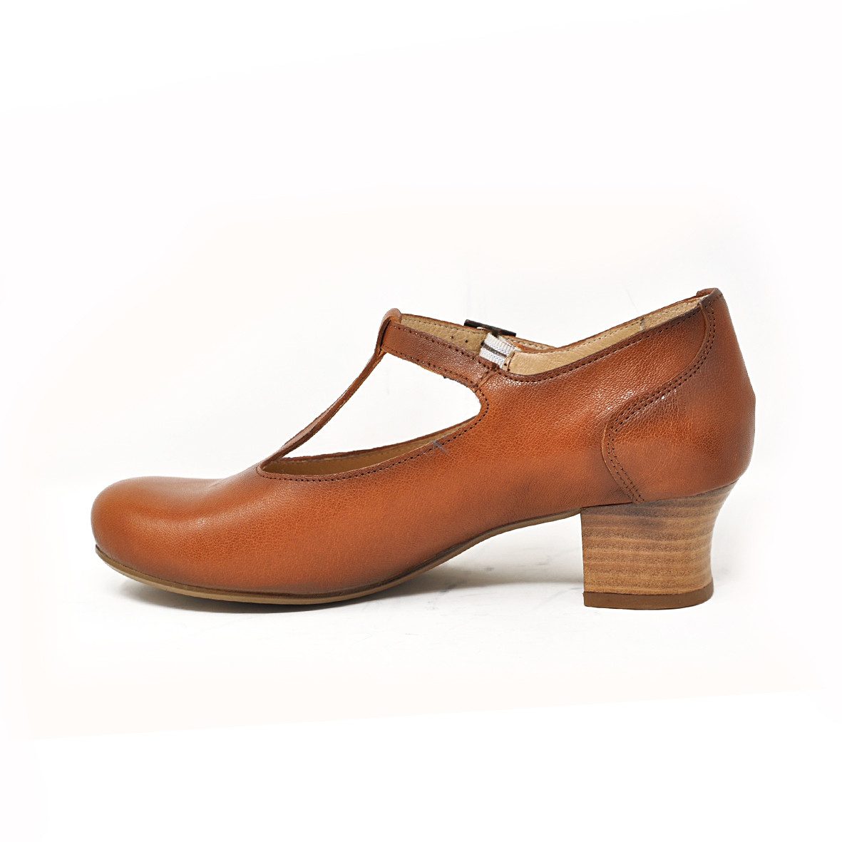 Claudio Nero Jane Pumps