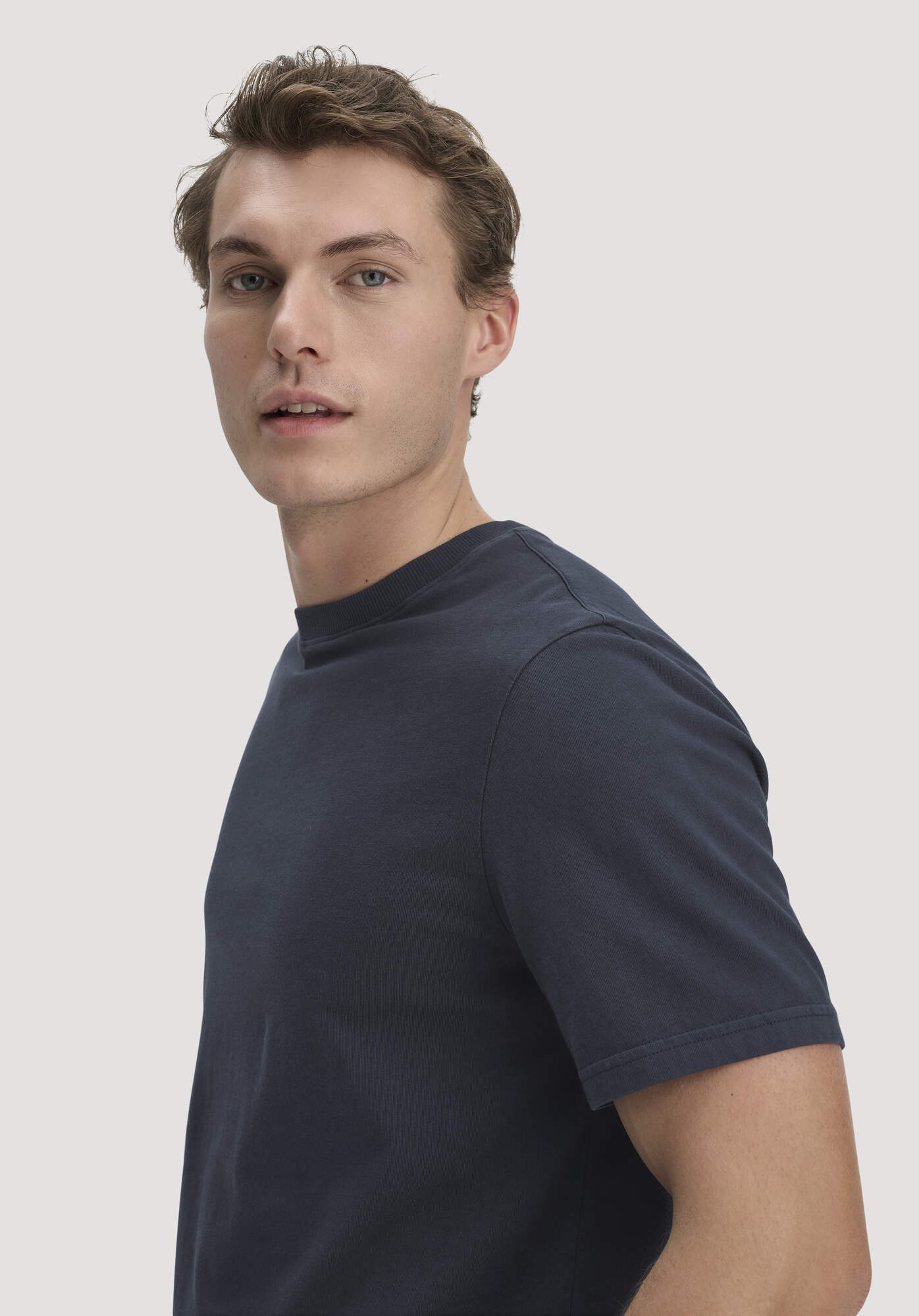 Hessnatur T-Shirt aus reiner Bio-Baumwolle (1-tlg)