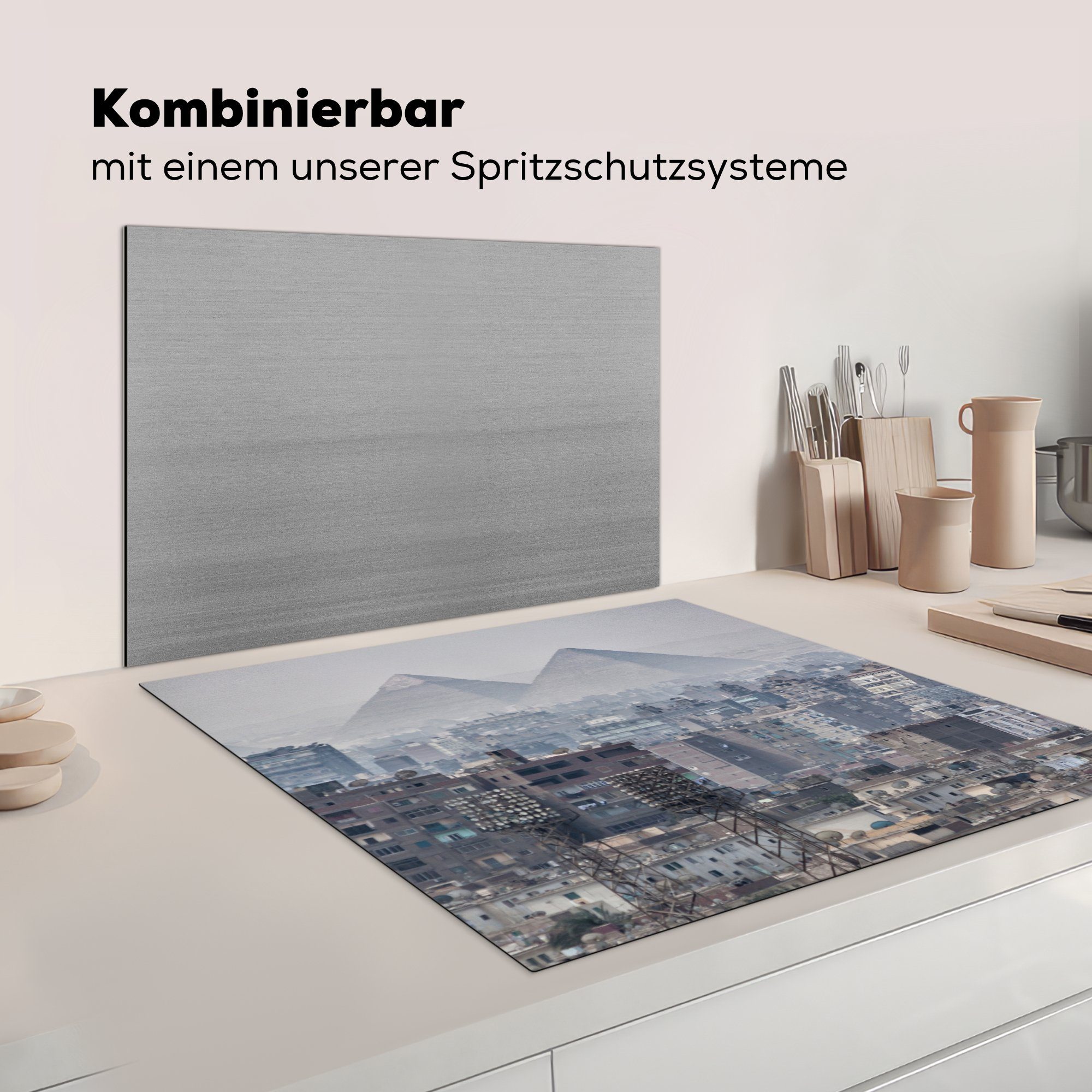 von Vinyl, Ceranfeldabdeckung, Ägypten, auf 78x78 MuchoWow Herdblende-/Abdeckplatte für die - (1 Arbeitsplatte cm, Blick Pyramiden Kairo tlg), küche