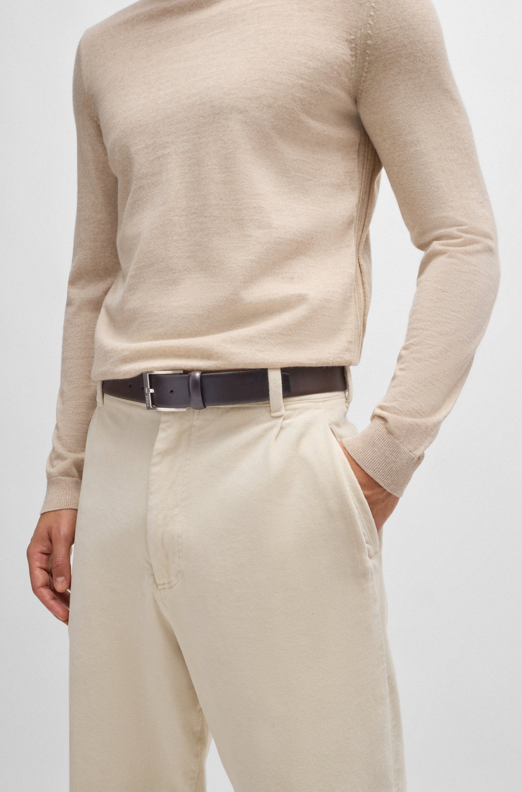 BOSS Ledergürtel mit eckiger Schließe und eingraviertem Logo günstig online kaufen