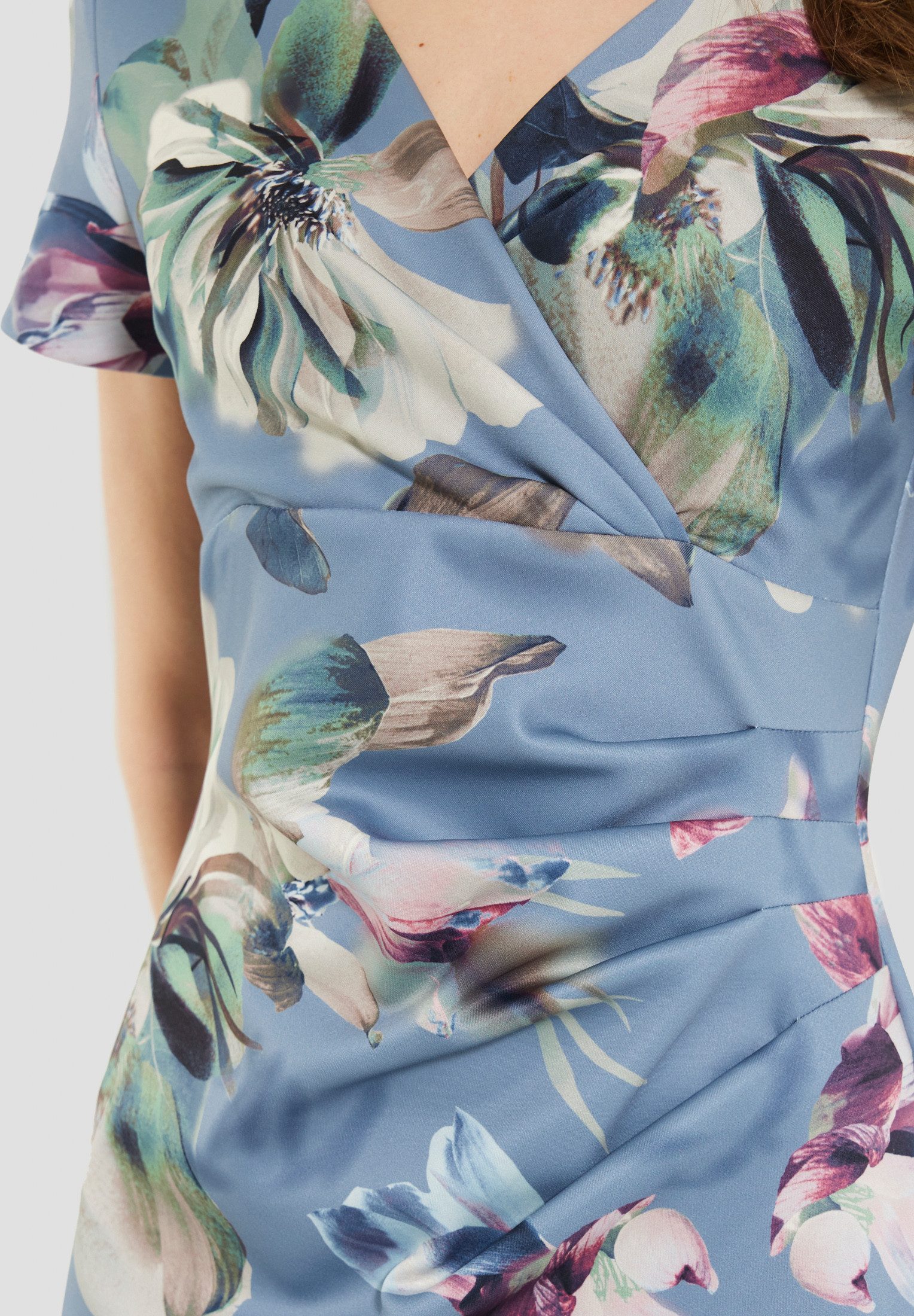 SWING Etuikleid - feminines Midikleid - kaschierend Fällt klein aus, bitte eine Größe Größer bestellen.