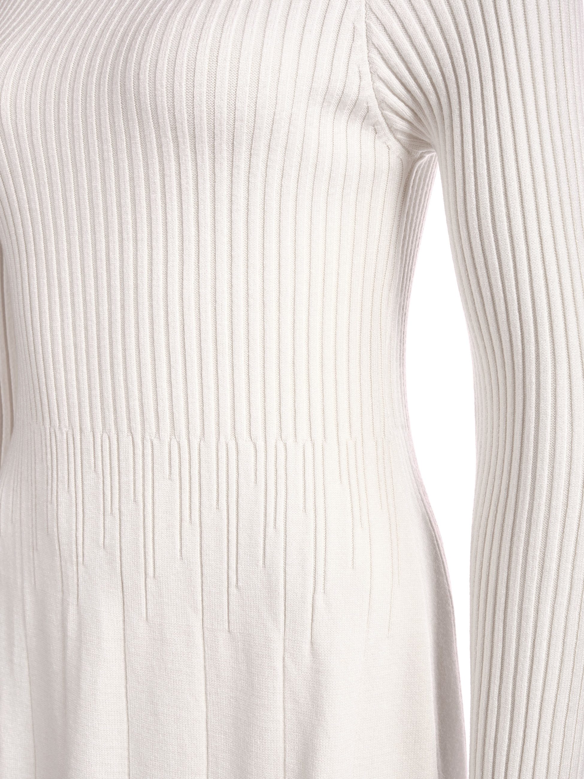 PEKIVESSA Strickkleid Kurzes Rippstrick-Kleid tailliert mit ausgestelltem Rockteil – Bild 4 von 5