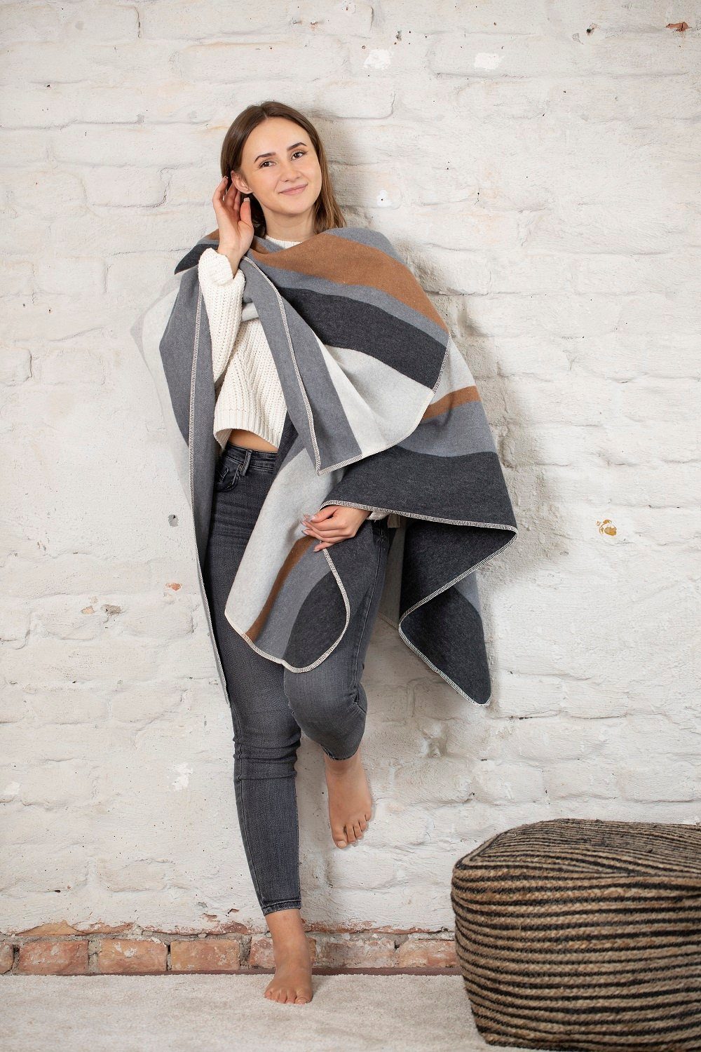 Wohndecke Poncho Silvretta 'Streifen' 70 x günstig online kaufen