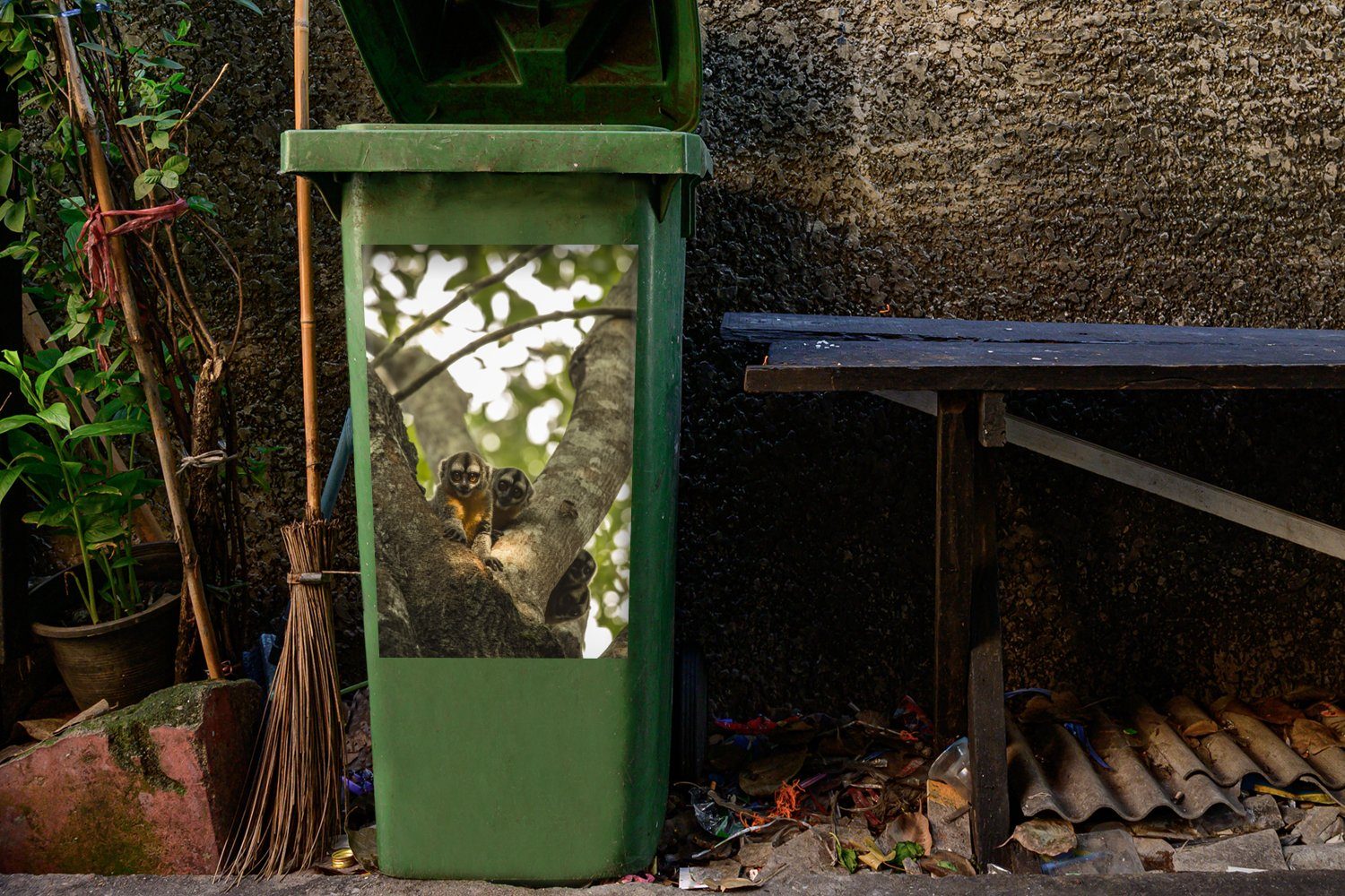 (1 Mülltonne, Tiere Mülleimer-aufkleber, Baum Abfalbehälter Sticker, Kleine MuchoWow in Wandsticker St), Container, einem