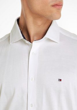 Tommy Hilfiger TAILORED Langarmhemd CL JERSEY SOLID SF SHIRT (1-tlg) mit einem farblich abgesetzten Knopf