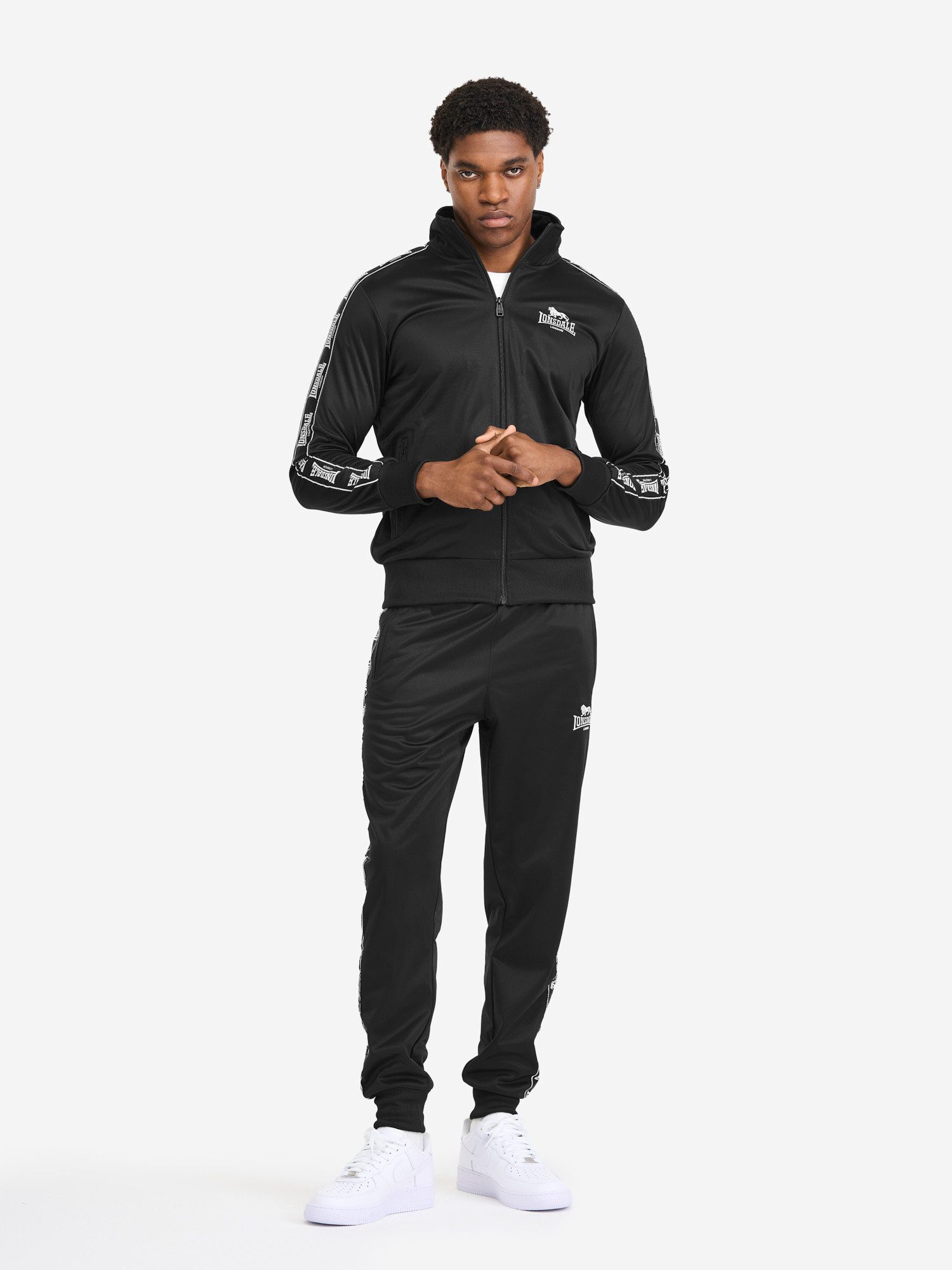 Lonsdale Trainingsanzug LOWICK (2-tlg), 2-teiliges Set, aus Polyester, in den Größen S bis XXXL erhältlich
