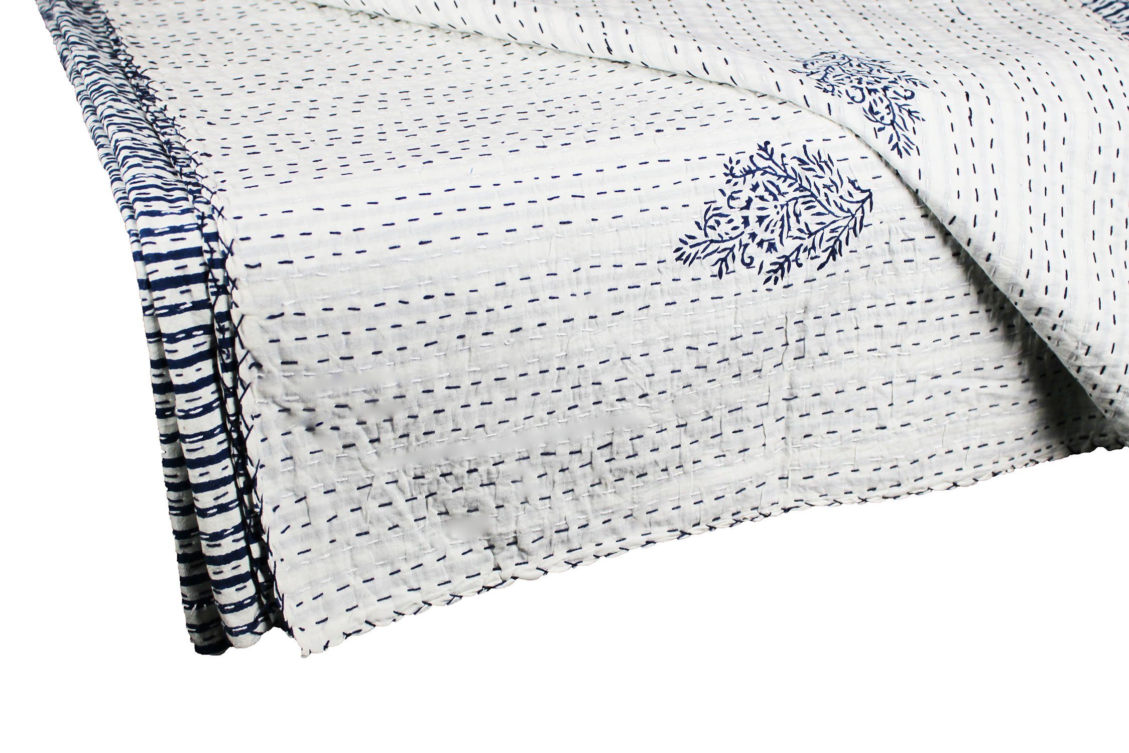 Indradanush Tagesdecke Tagesdecke Bettüberwurf Wendedecke Blockprint Streifen blau weiß, doppellagig, handgefertigt, extra groß 170 x 270 cm