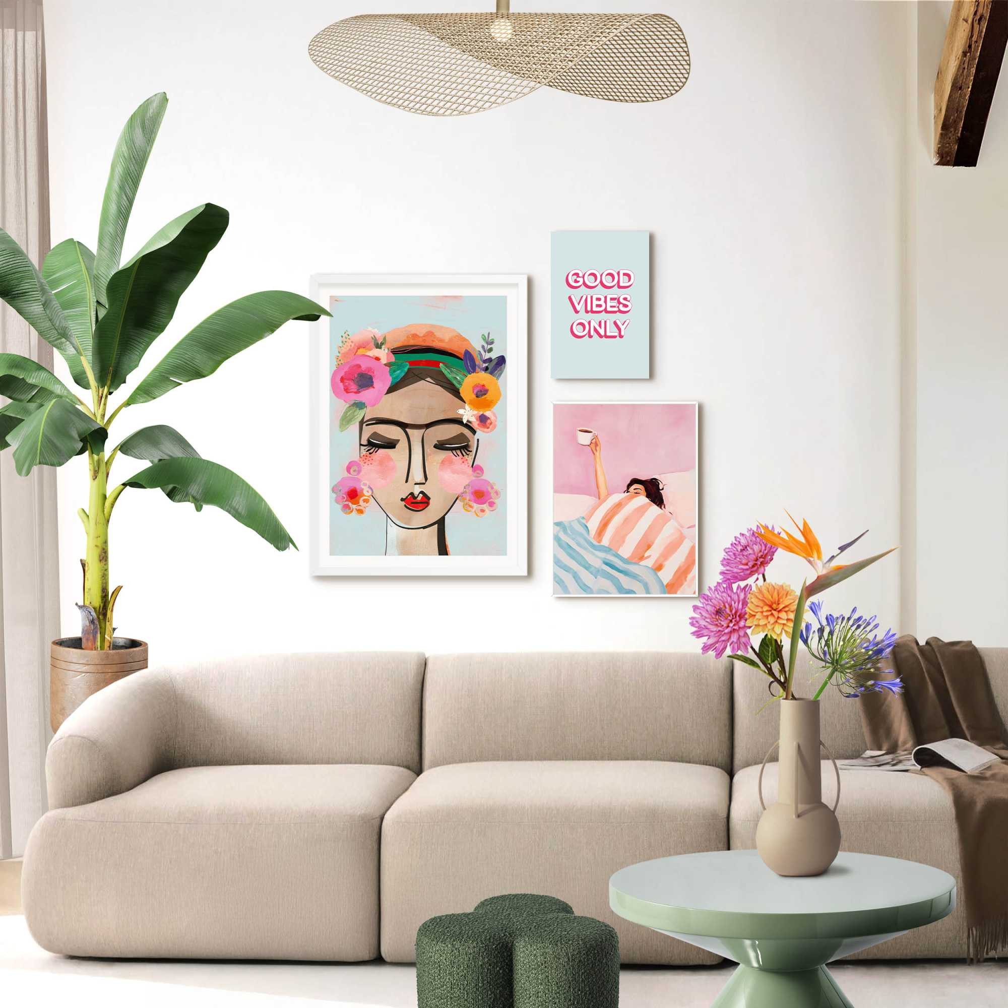 Reinders! Bild mit Rahmen Pastellfarbenes Ambiente, Menschen (3 St), Schlafzimmer - Blau - MDF - Frauen - 50x70 cm