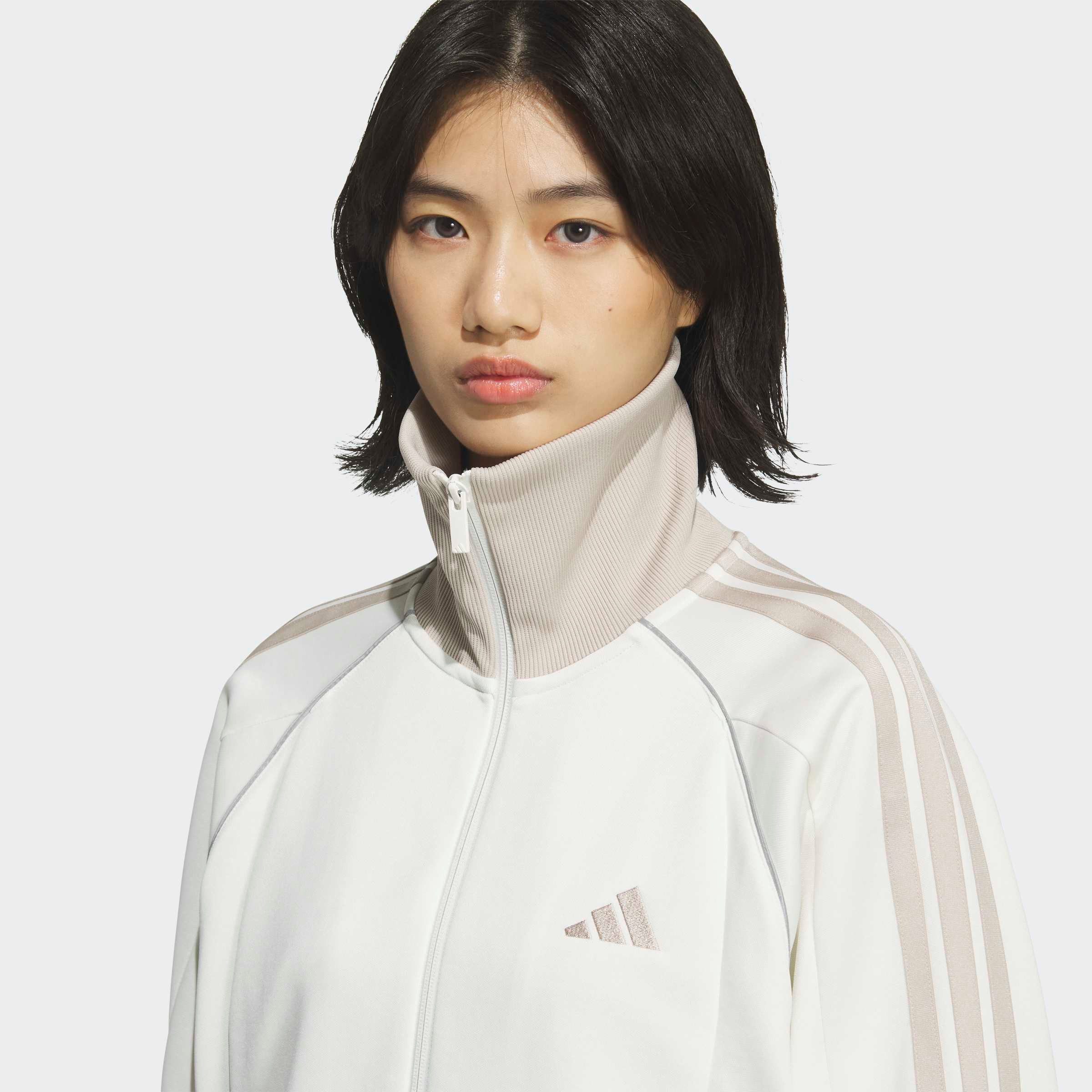 adidas Sportswear Trainingsjacke STSV TRACK für Erwachsene, mit geradem Abschluss, in normaler Länge