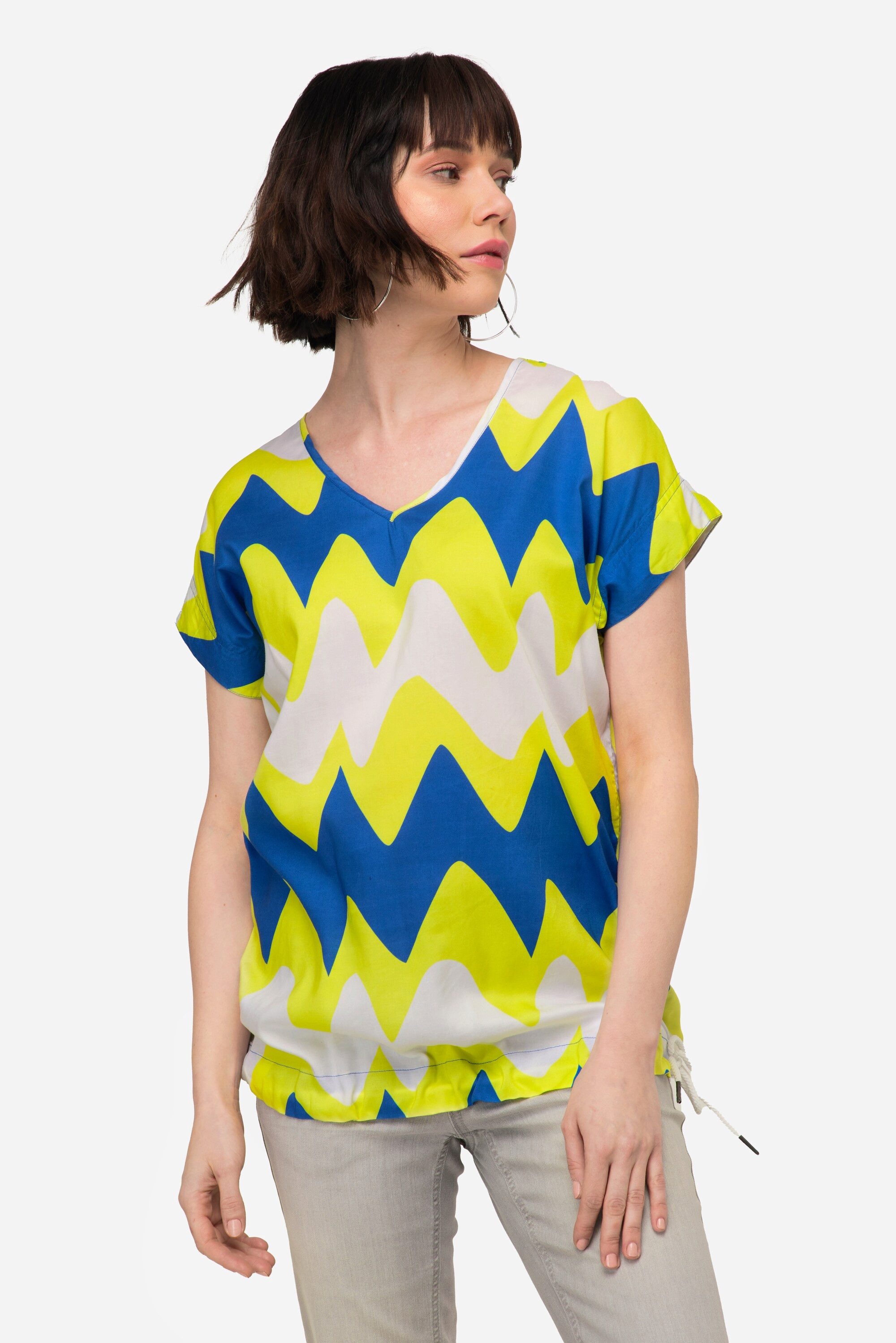 Laurasøn Druckbluse Bluse oversized Zackenmuster V-Ausschnitt Halbarm