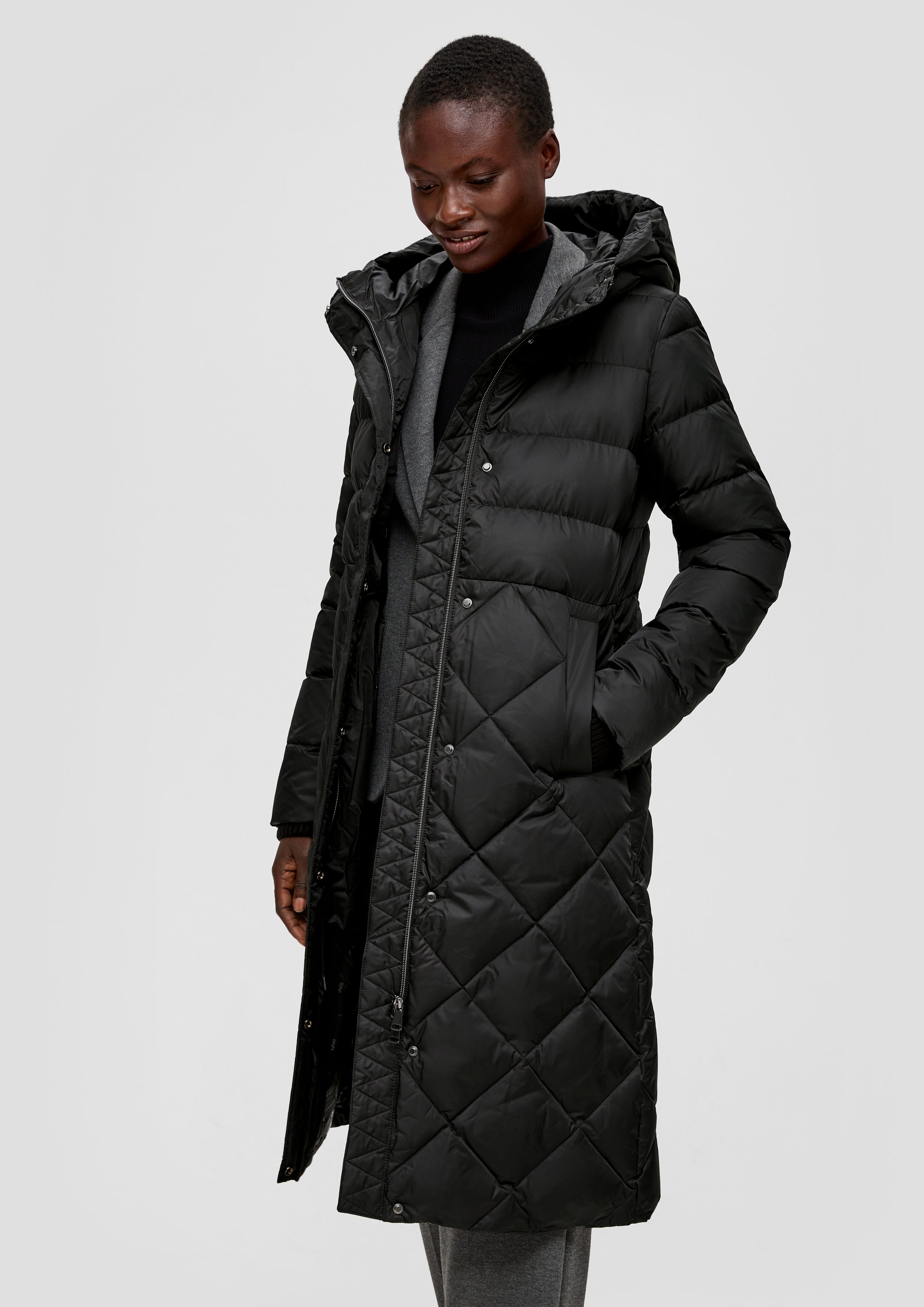 s.Oliver BLACK LABEL Funktionsmantel Daunenmantel mit Steppung