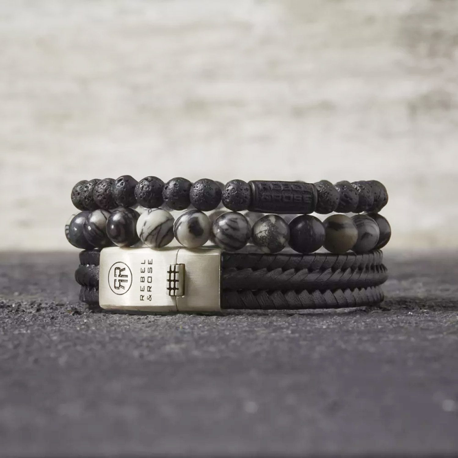 Rebel & Rose Edelstahlarmband Herren Bead-Black Wolf 8 mm