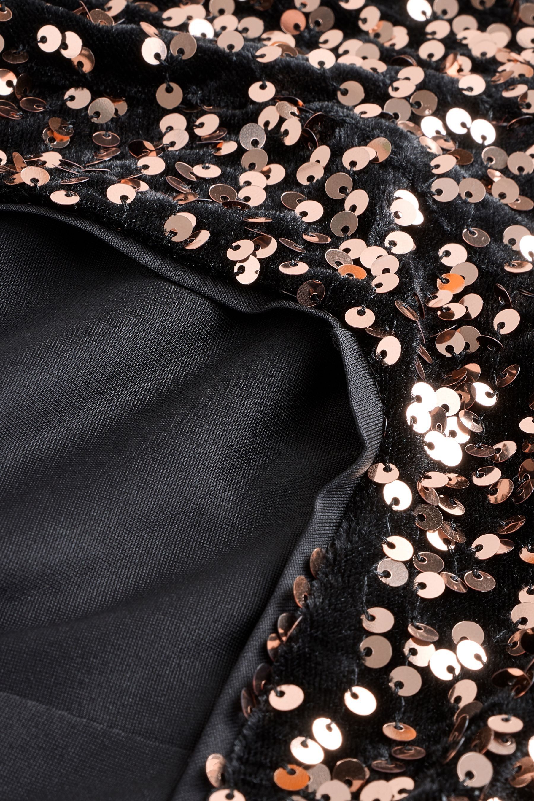 Next Minikleid Minikleid mit Pailletten und eckigem Ausschnitt (1-tlg) günstig online kaufen