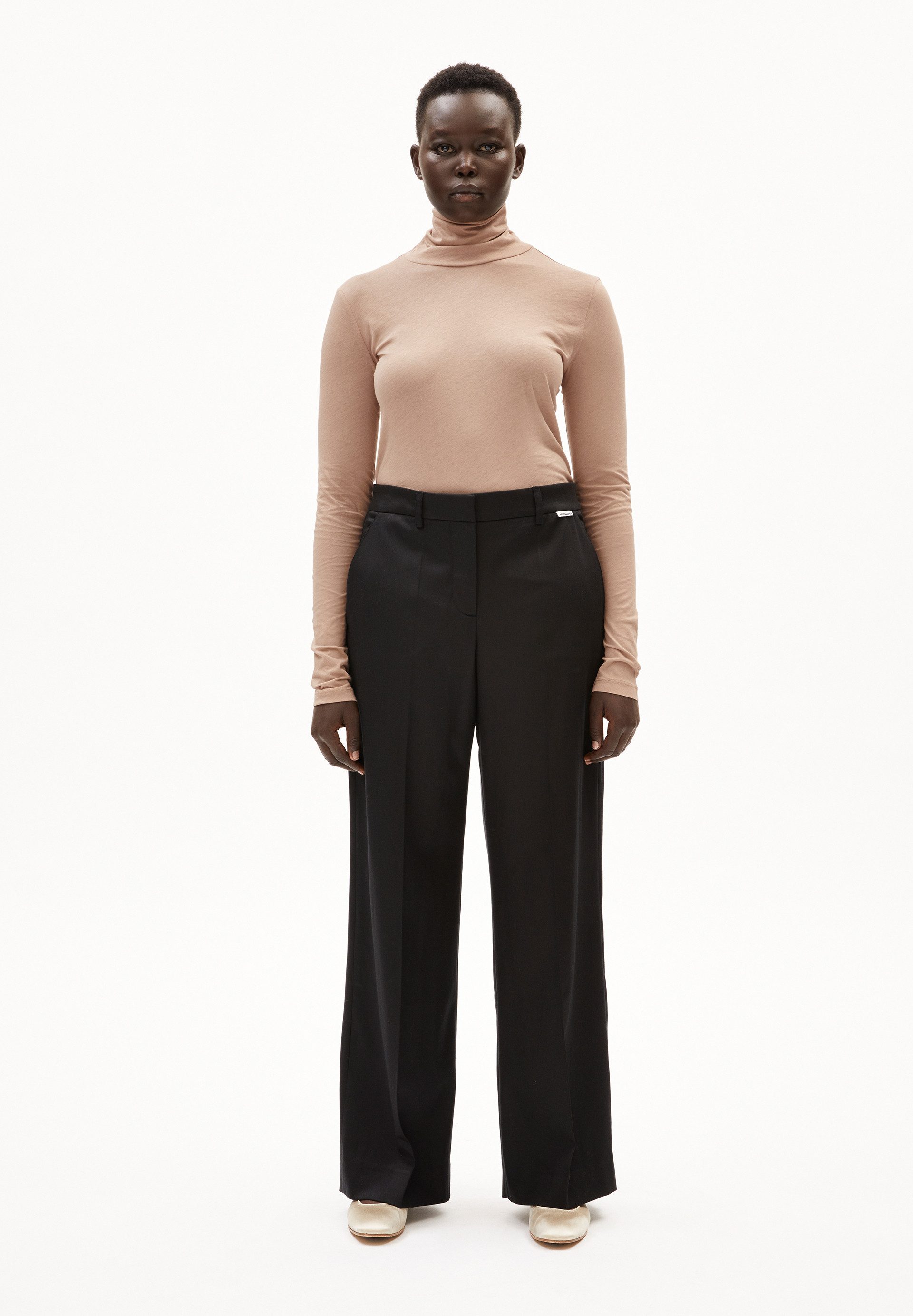 Armedangels Stoffhose LEANDRAA Webhose aus TENCEL™ Lyocell Mix (Regular Fit günstig online kaufen