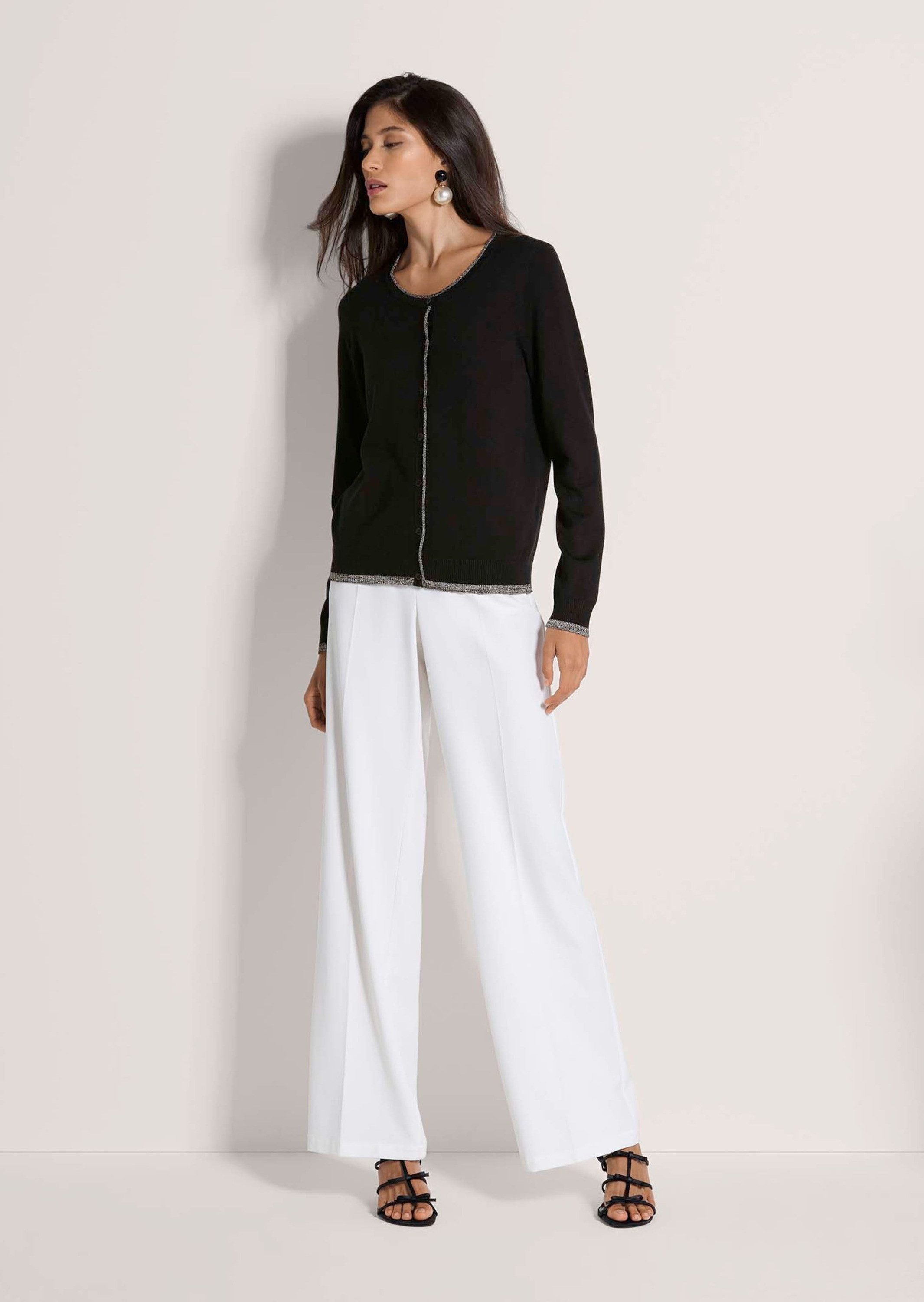 MADELEINE Strickjacke Lockere Feinstrick-Jacke mit Kontrasten Langarm Cardigan aus Viskose-Mix, Rundhalsausschnitt