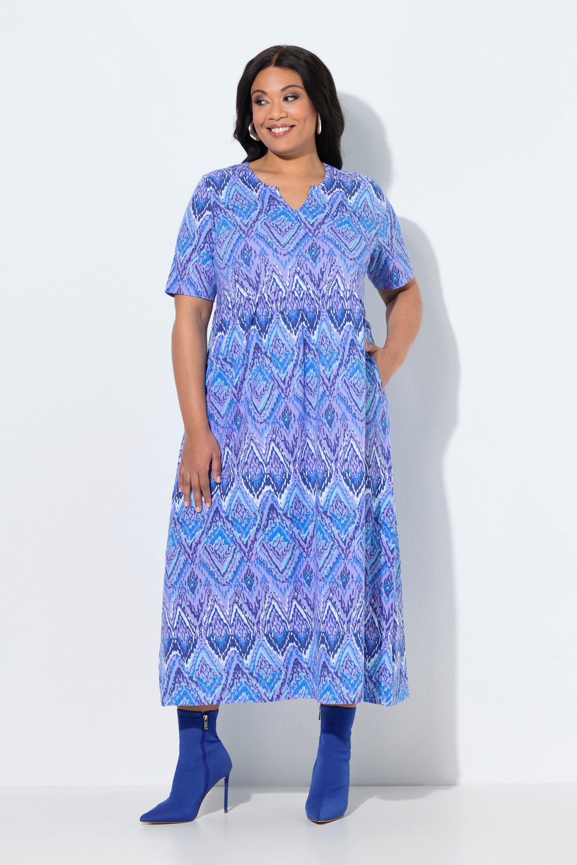 Ulla Popken Maxikleid Maxikleid gemustert A-Linie Tunika-Ausschnitt