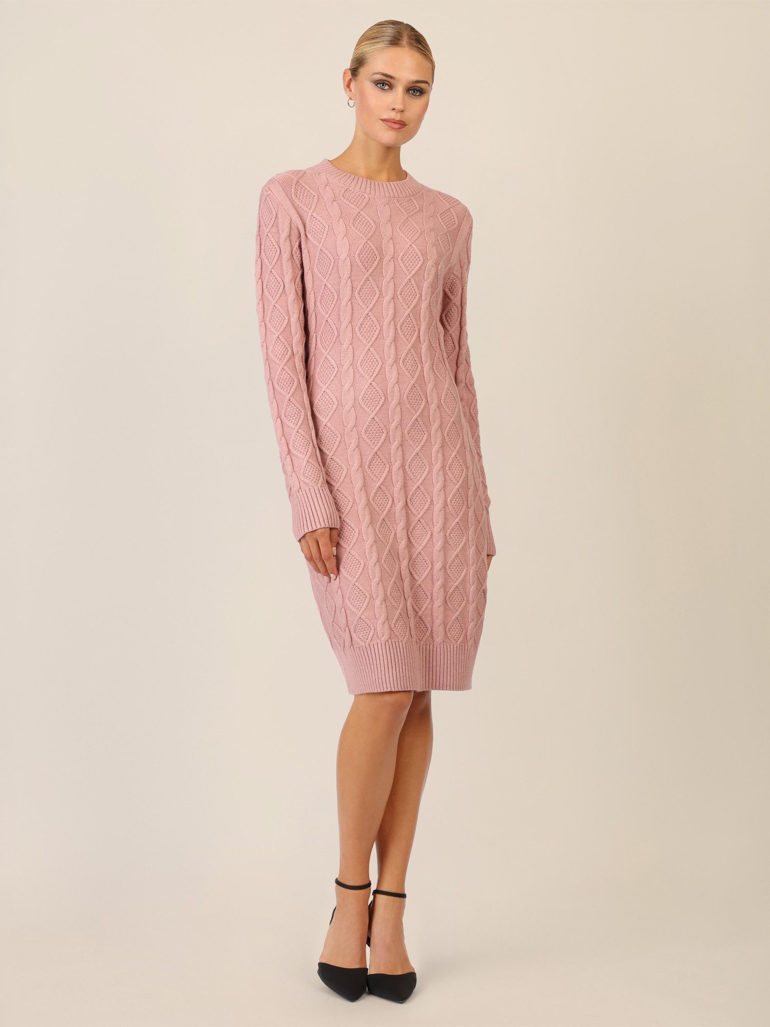 Apart Strickkleid mit Strukturmuster und Rundhalsausschnitt günstig online kaufen