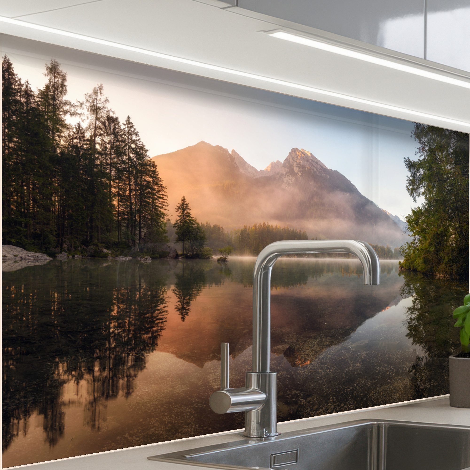 KitchenYeah Küchenrückwand Muster selbstklebend (keine Folie) Landschaft - Nebel - Wasser - Bäume, (1-tlg), Spritzschutz, Küche, Rückwand, Küchenwand, Küchenfront, 30x20 cm