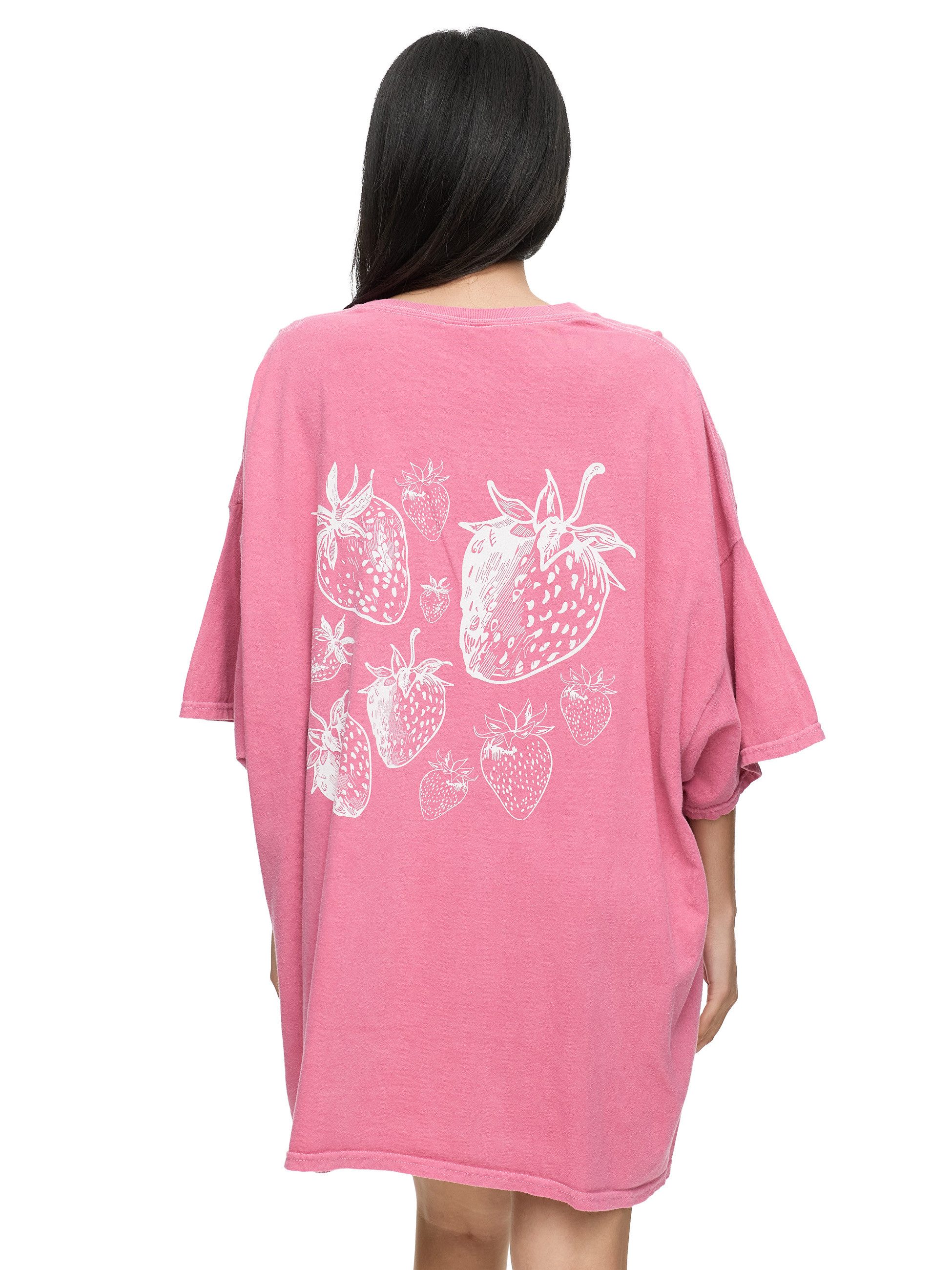 Worldclassca T-Shirt Worldclassca Oversized Print STRAWBERRY günstig online kaufen